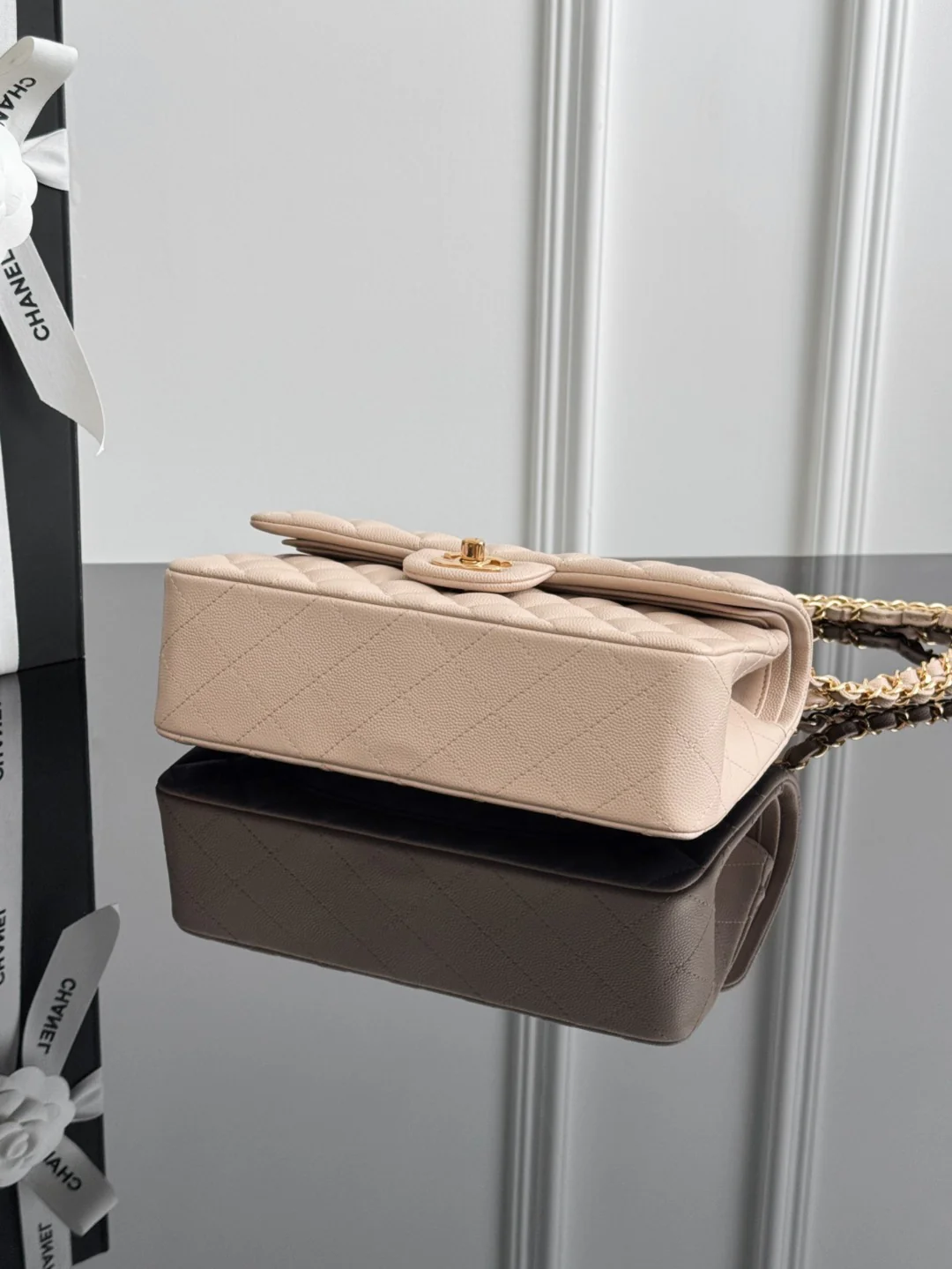 Chan cf23 chain shoulder bag