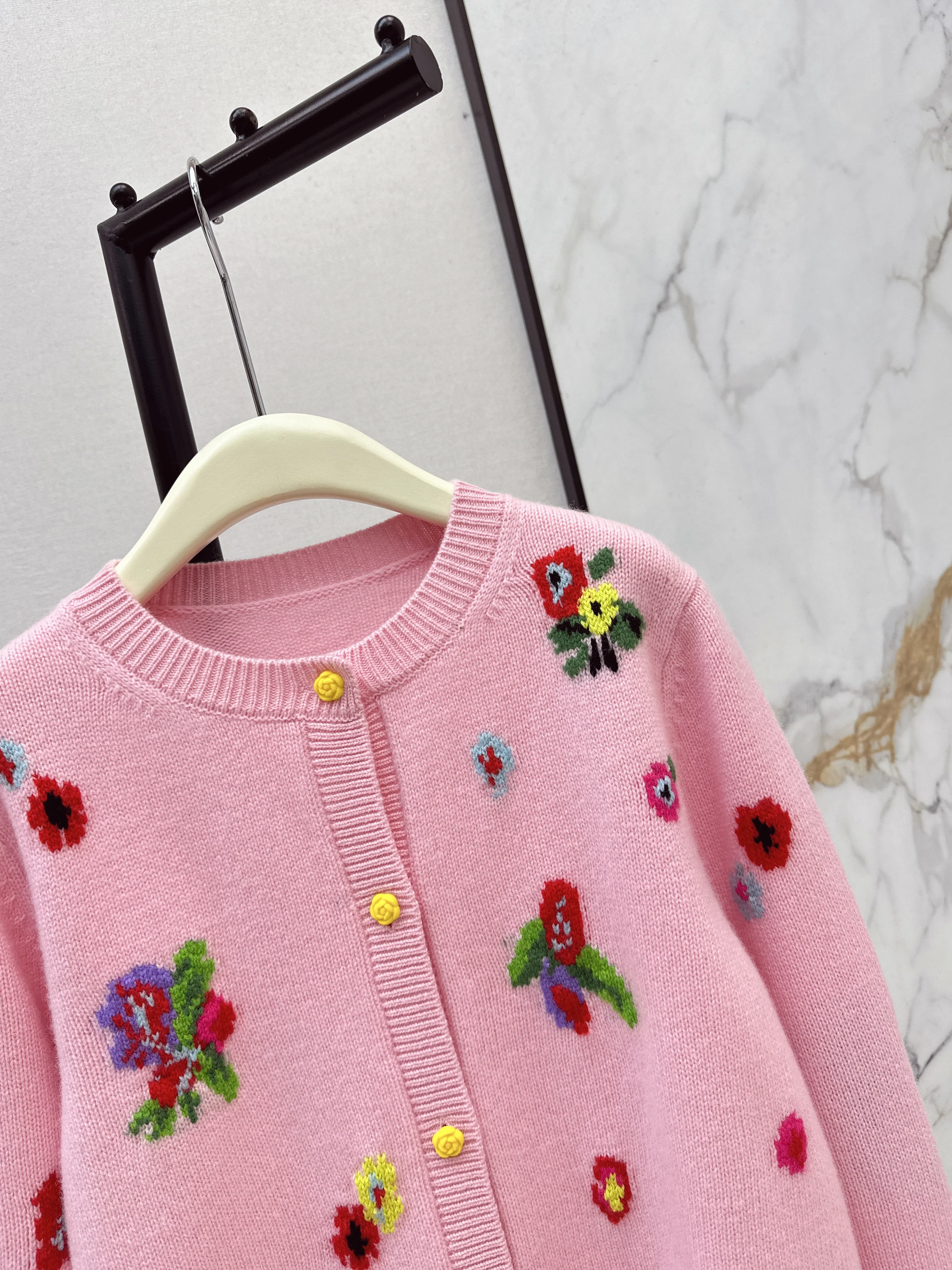 Erdo 26ss intarsia cashmere cardigan