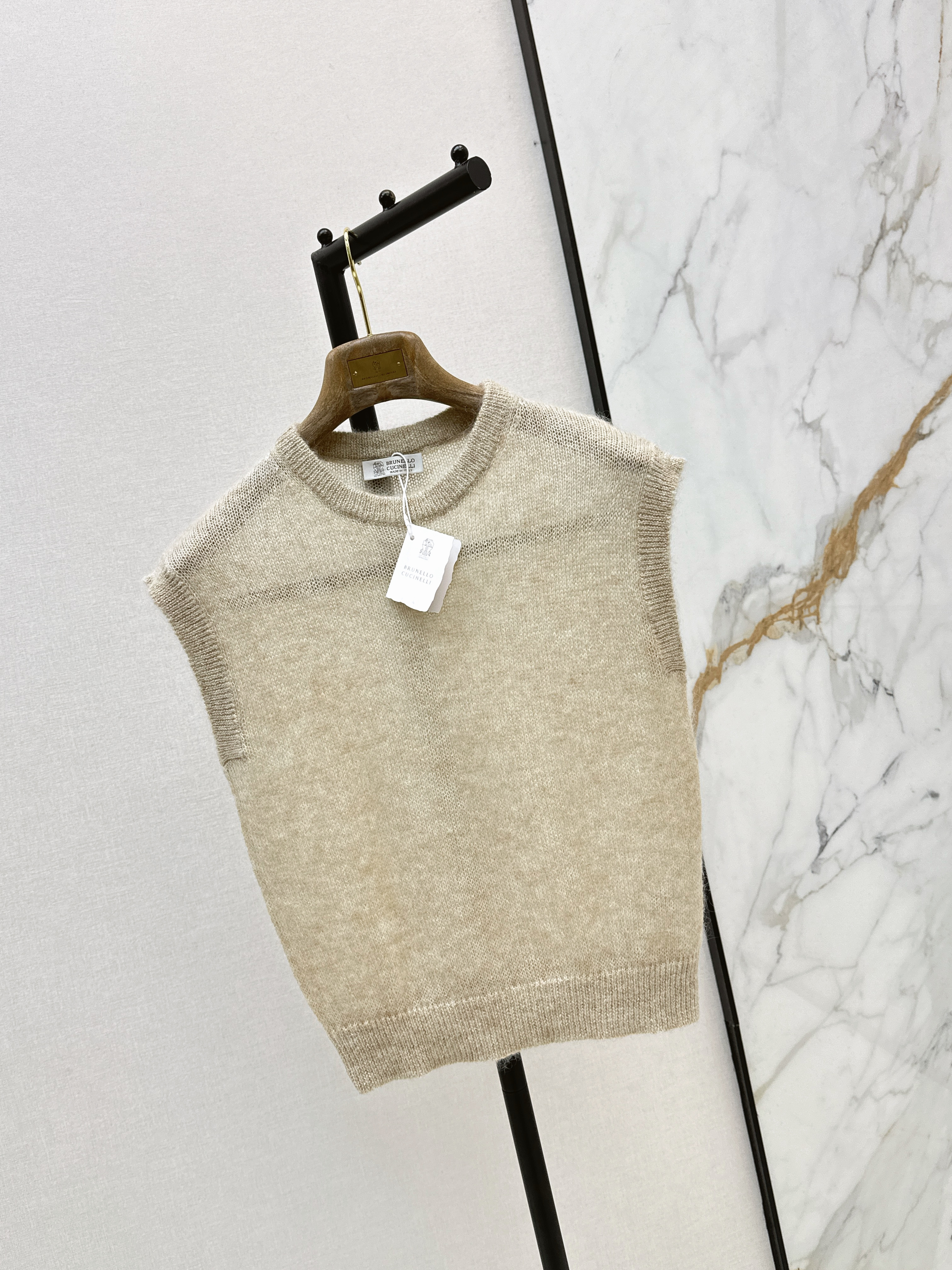 Brun 26ss hollow sleeveless knitwear