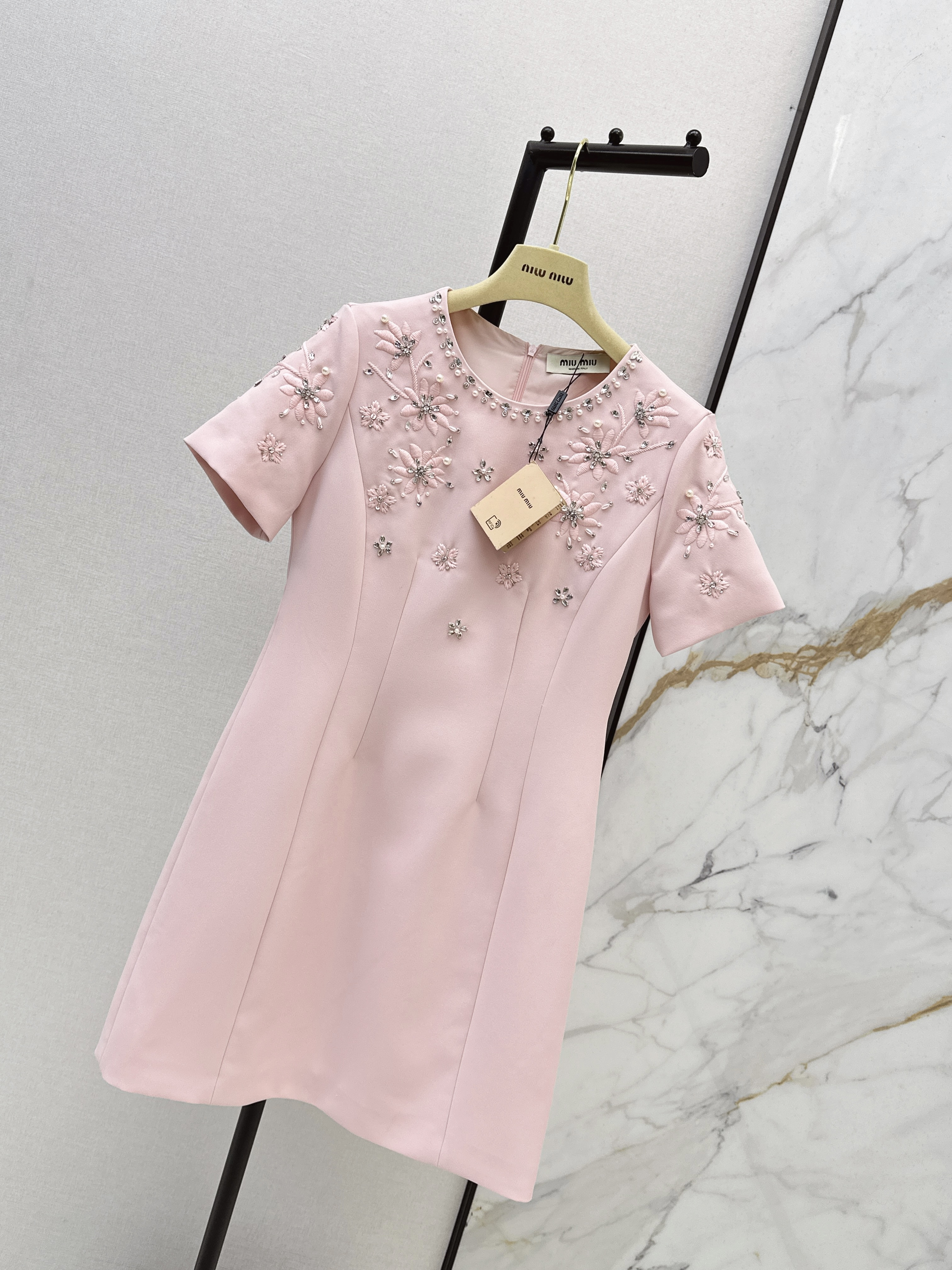 Miu 26ss embroidery dress