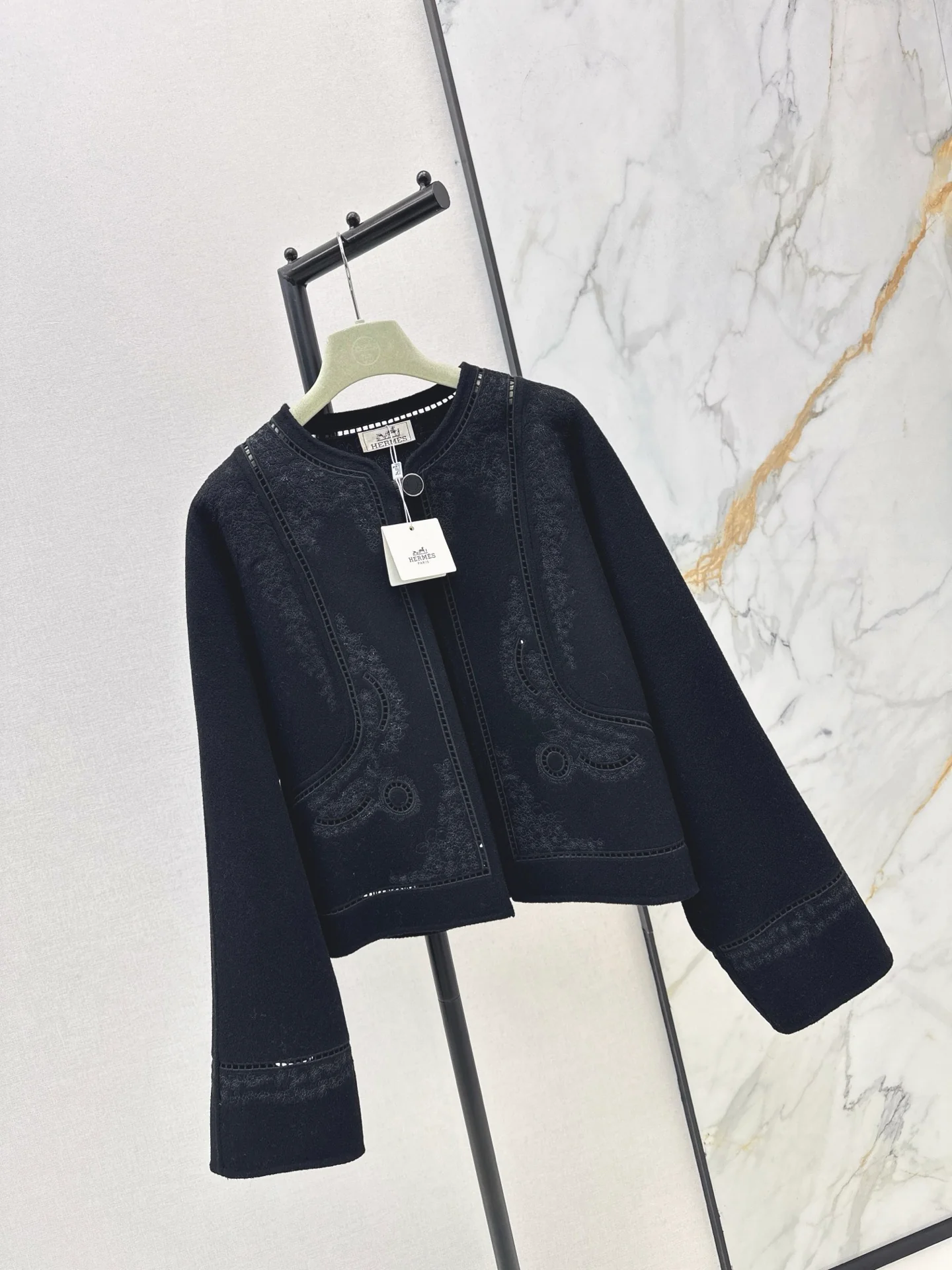 Herm 25fw embroidery jacket