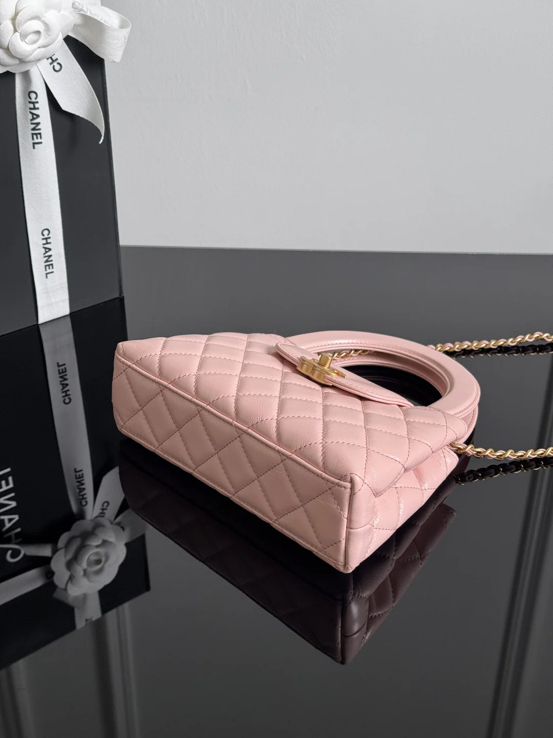 Chan 23 kelly chain bag