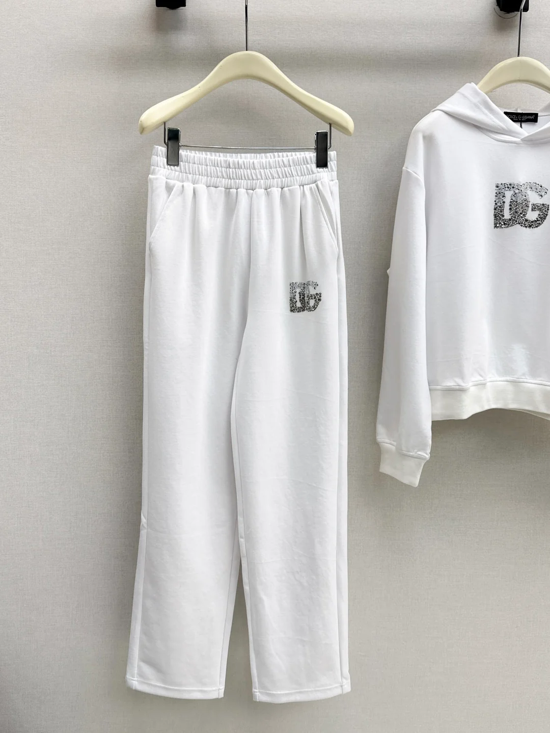 DG 25fw sweatsuit