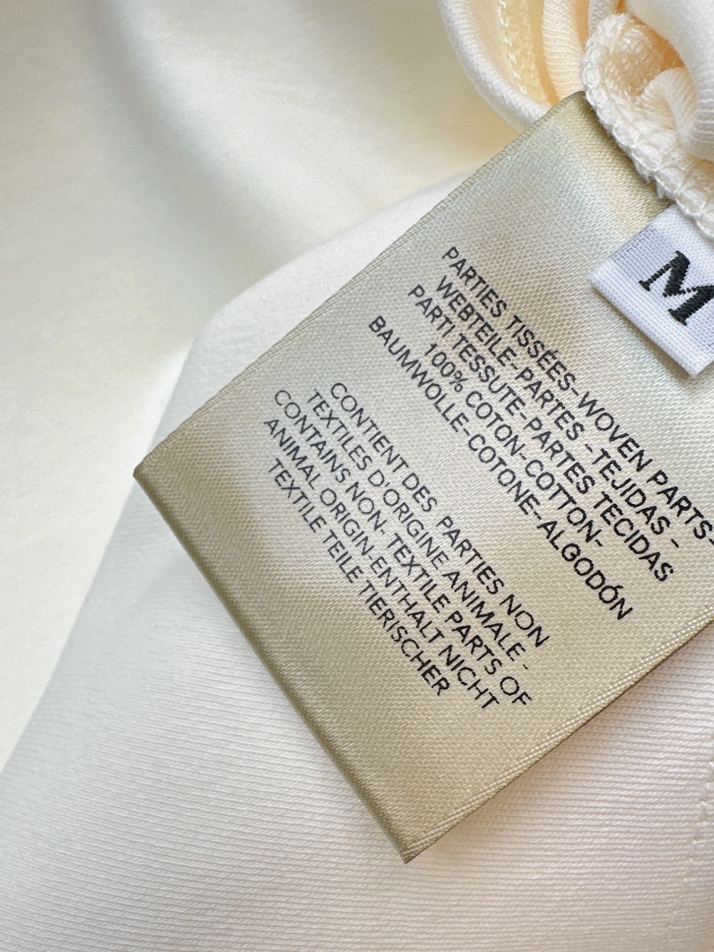 Her 26ss embroidery t-shirt