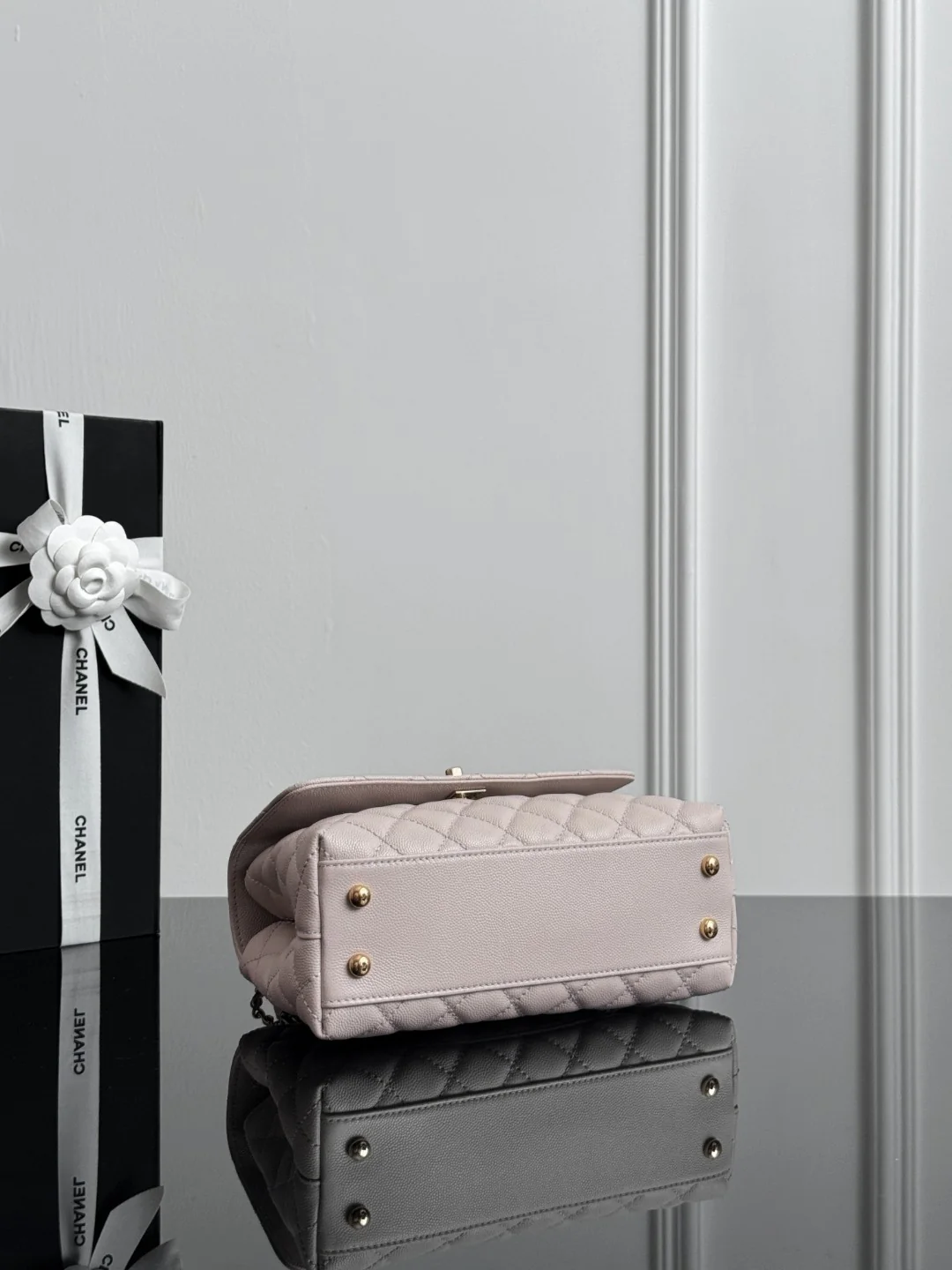 Chan 26ss coco handle shoulder bag