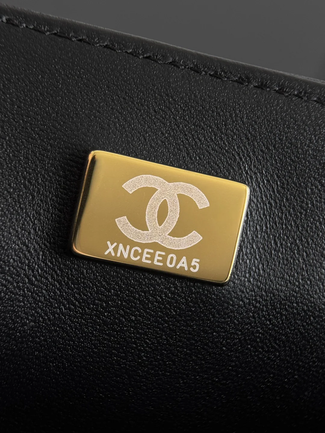 Chan cf17 chain shoulder bag