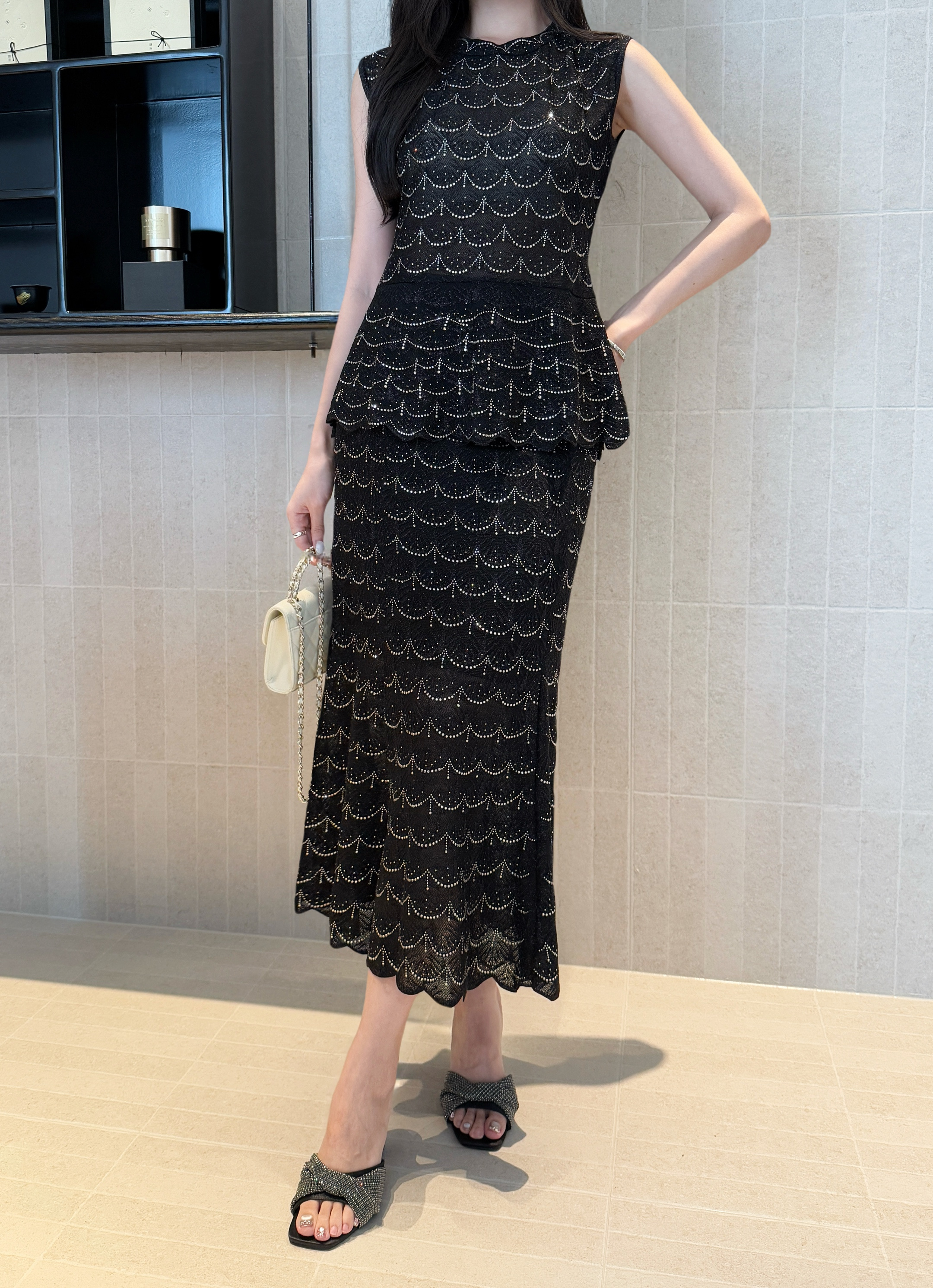 Chan 26ss rhinestone knitwear skirt set