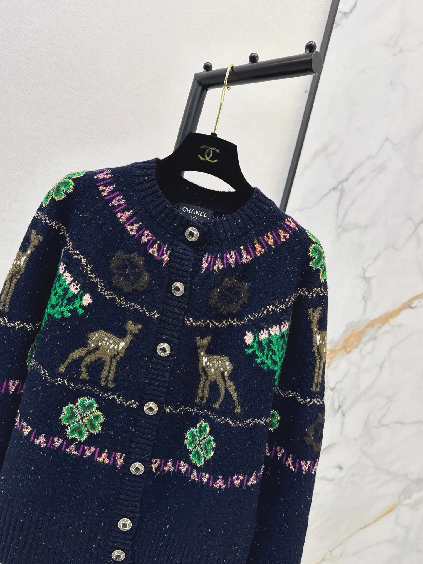 Chan 25fw christmas cardigan