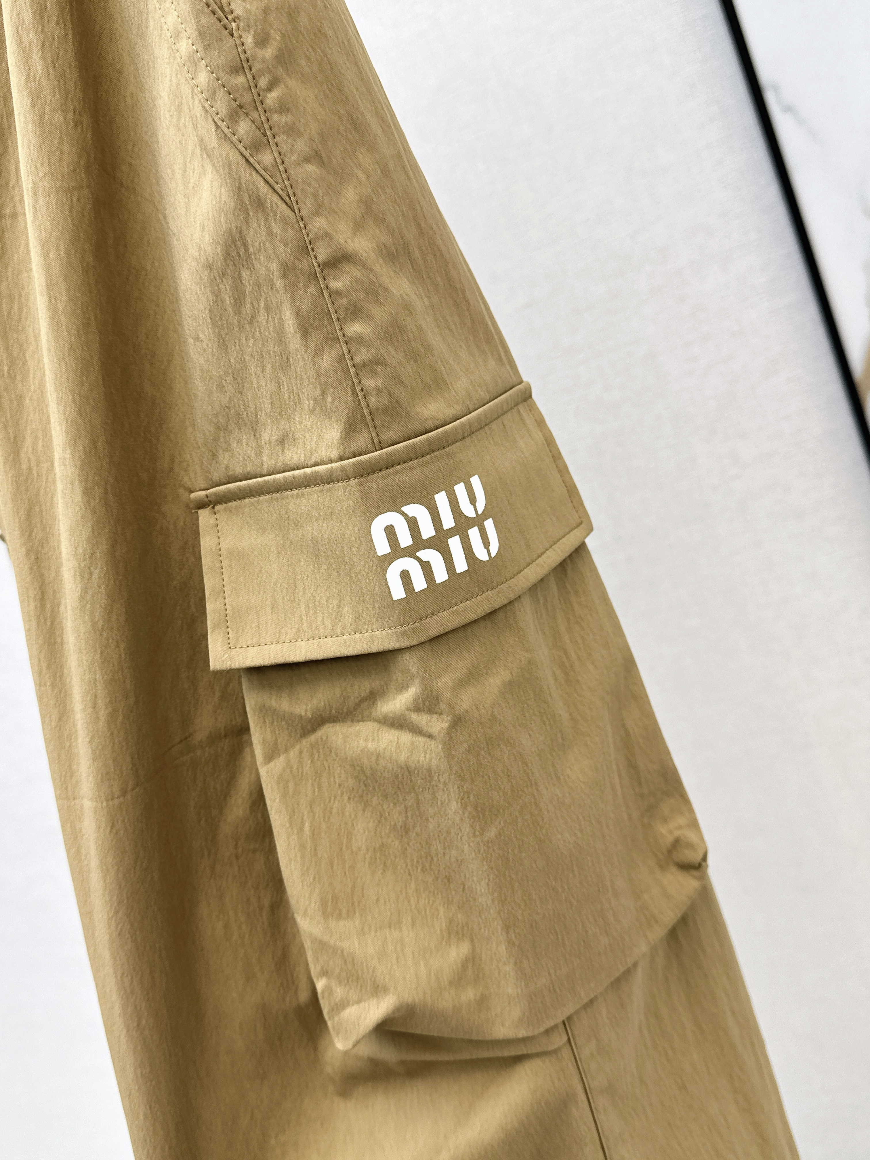 Miu 26ss cargo skirt