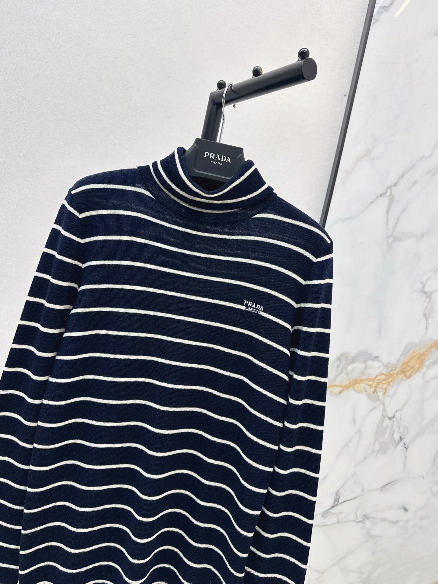 Prad 26ss stripe knitwear