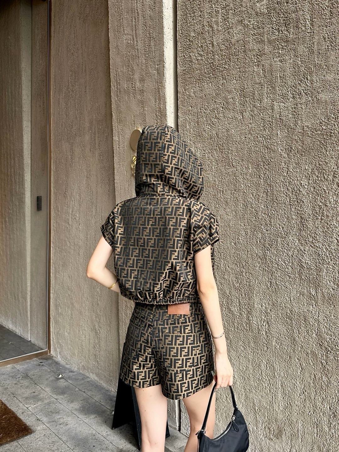 Fen 26ss jacquard outfit sets
