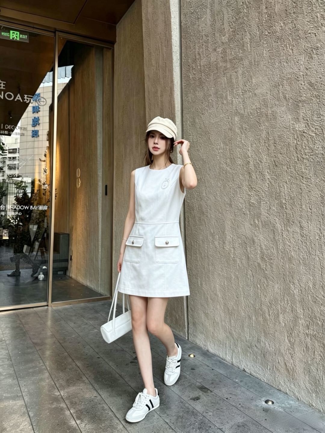 CD 26ss embroidery sleeveless dress