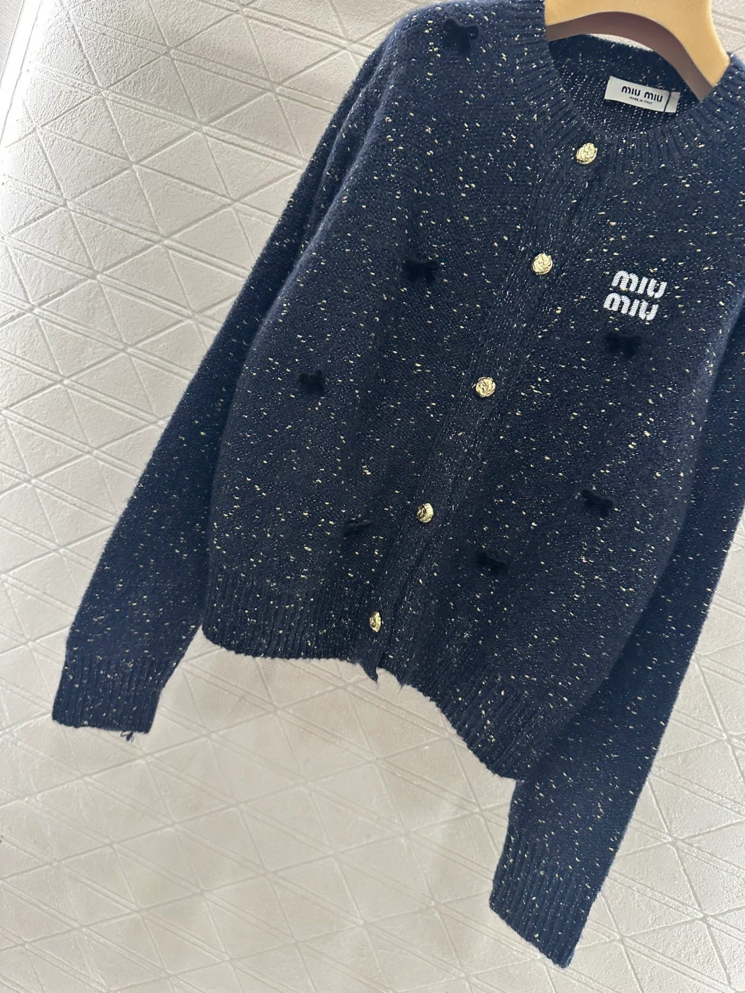 Miu 26ss 3d bow cardigan