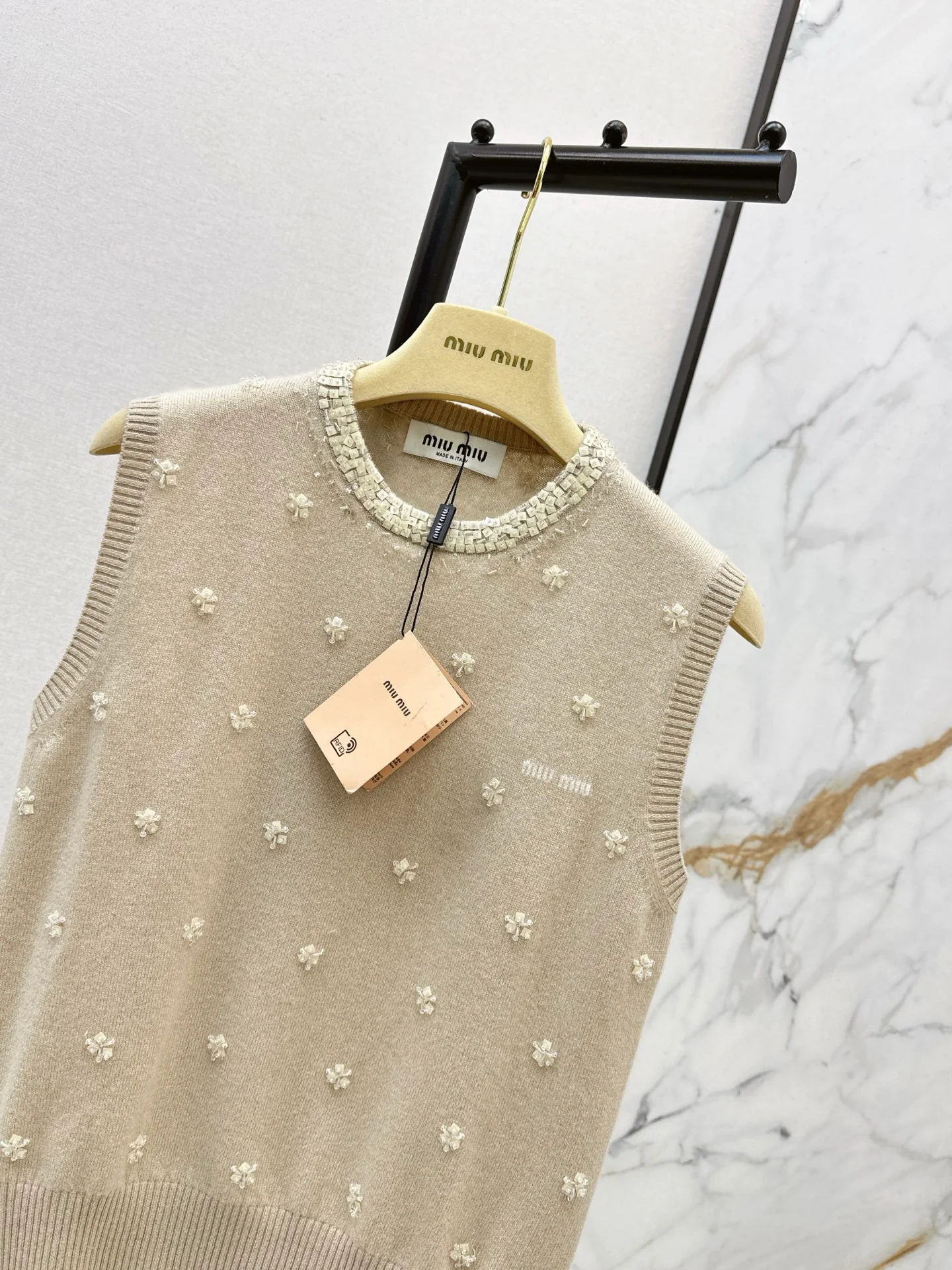 Miu 26ss beading flower vest