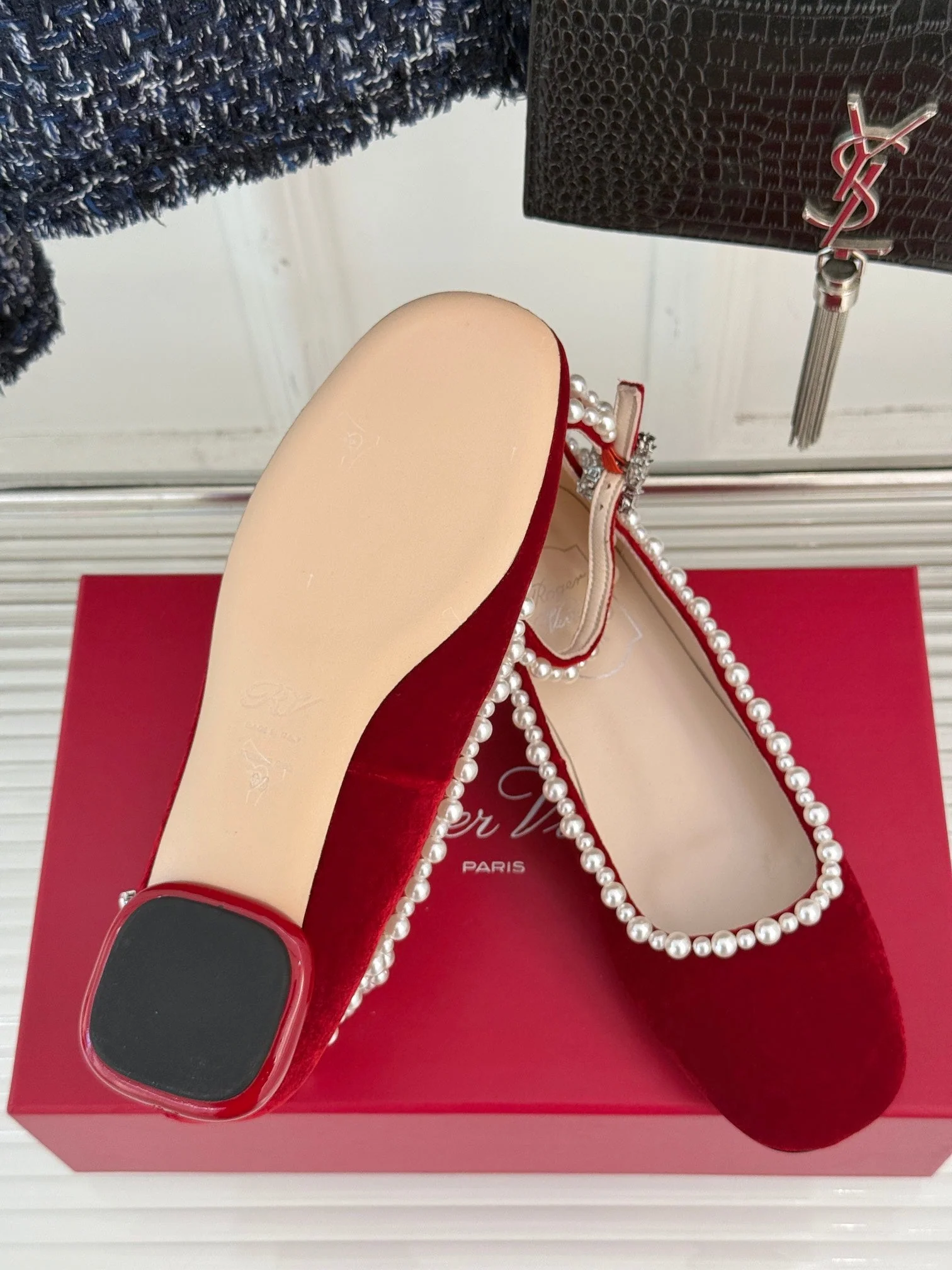 R Vi pearls ballerina shoes
