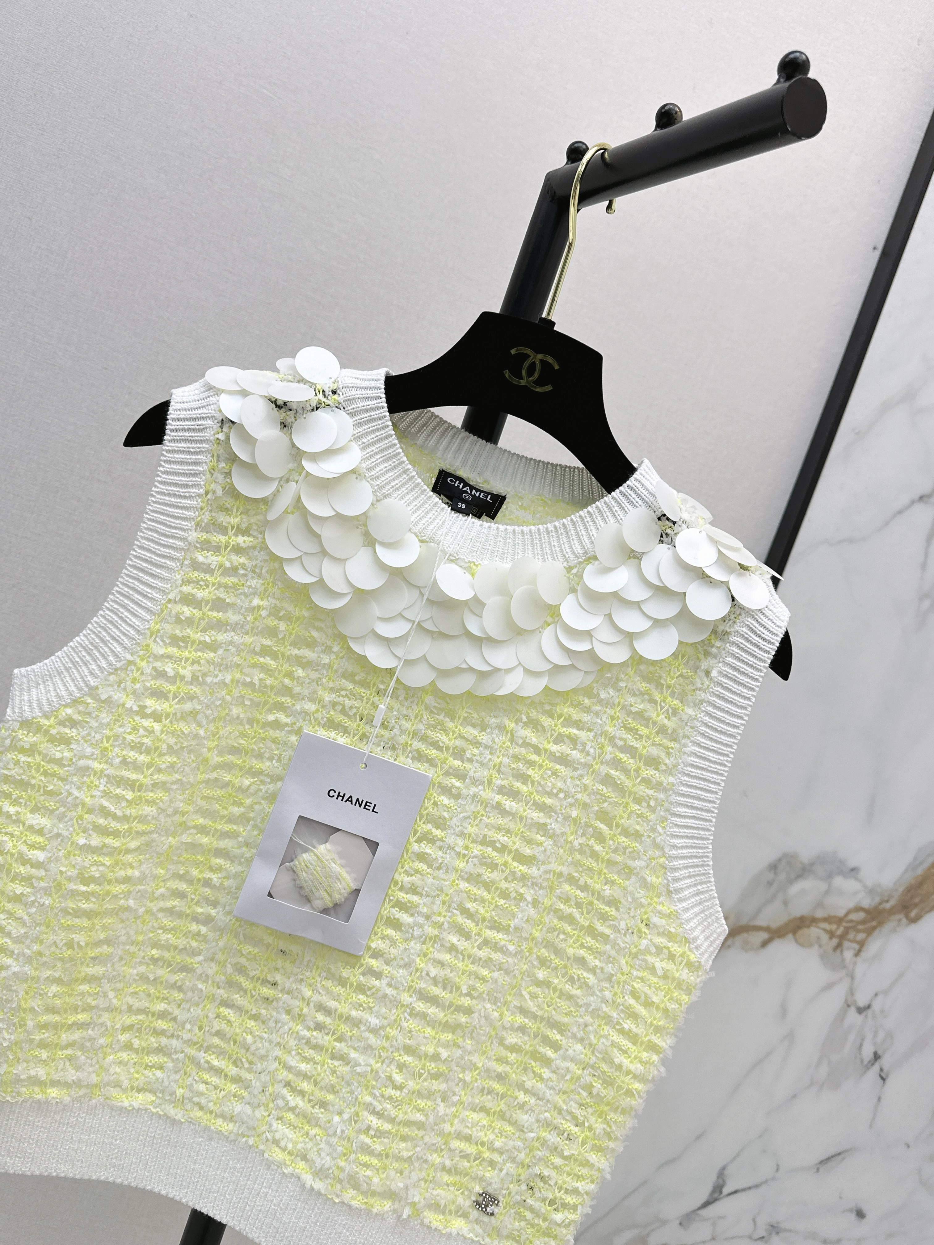 Chan 26ss sleeveless knit top