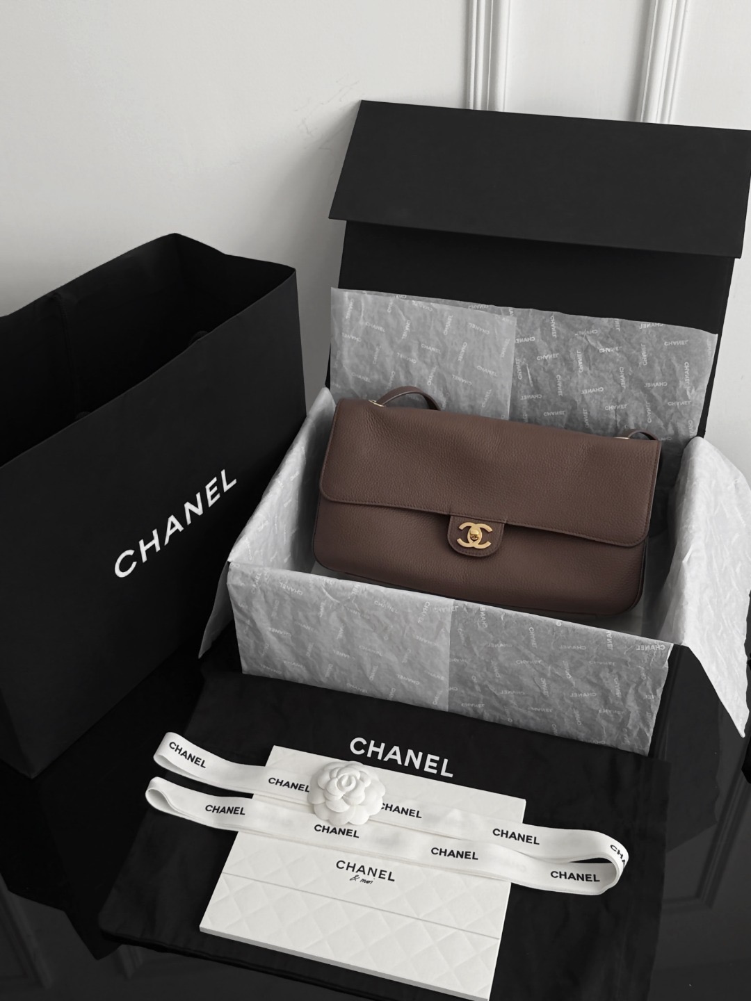 Chan 26S maxi flap bag