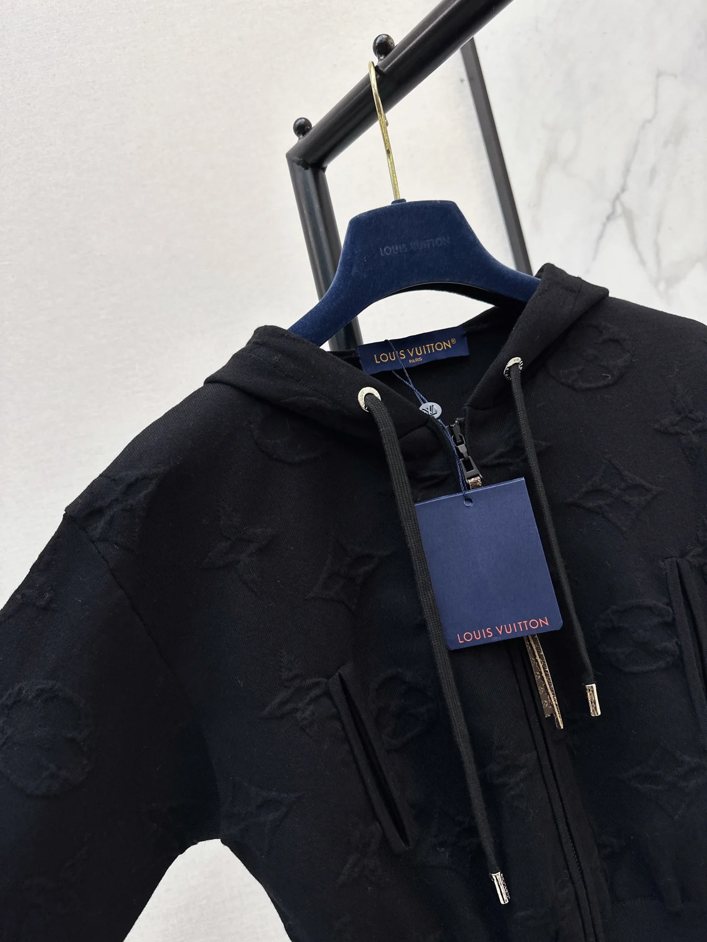 Louis 25fw hooded jacket