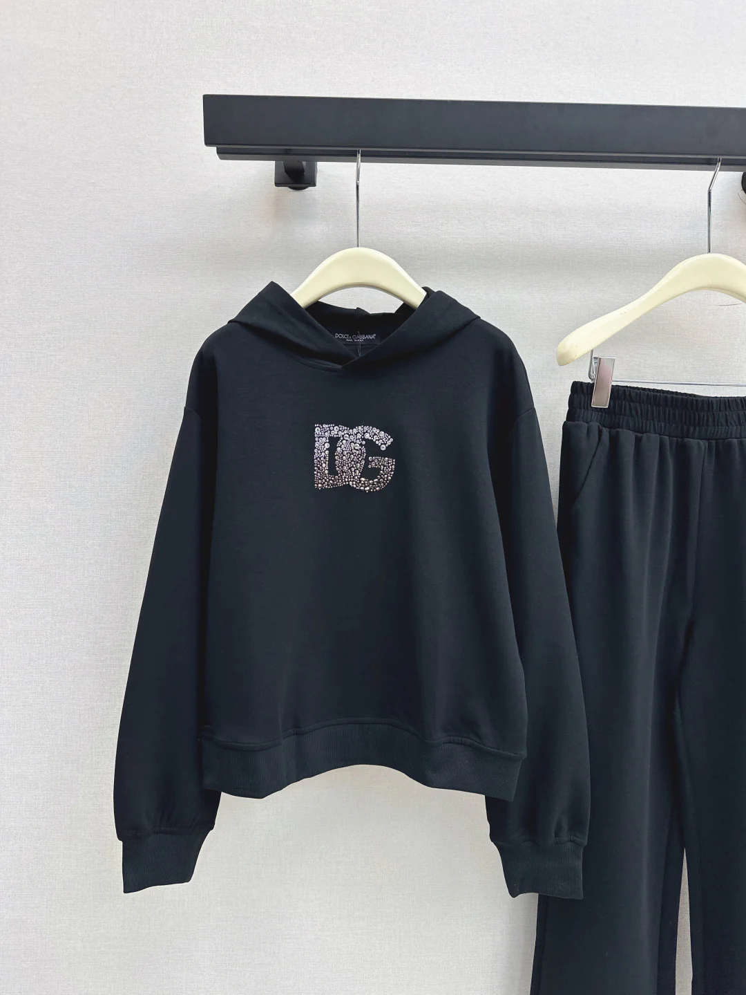 DG 25fw sweatsuit