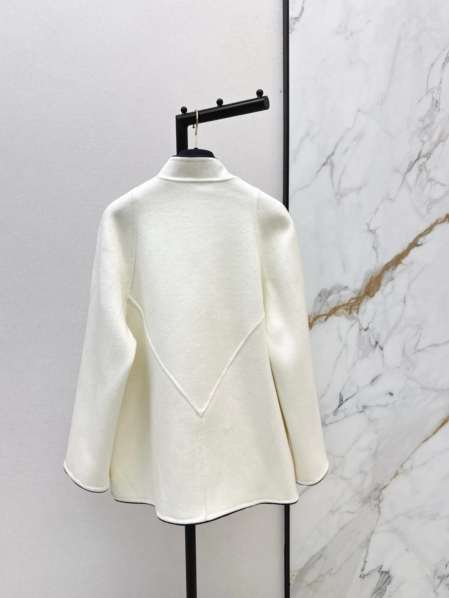 Louis 25fw woolen overcoats