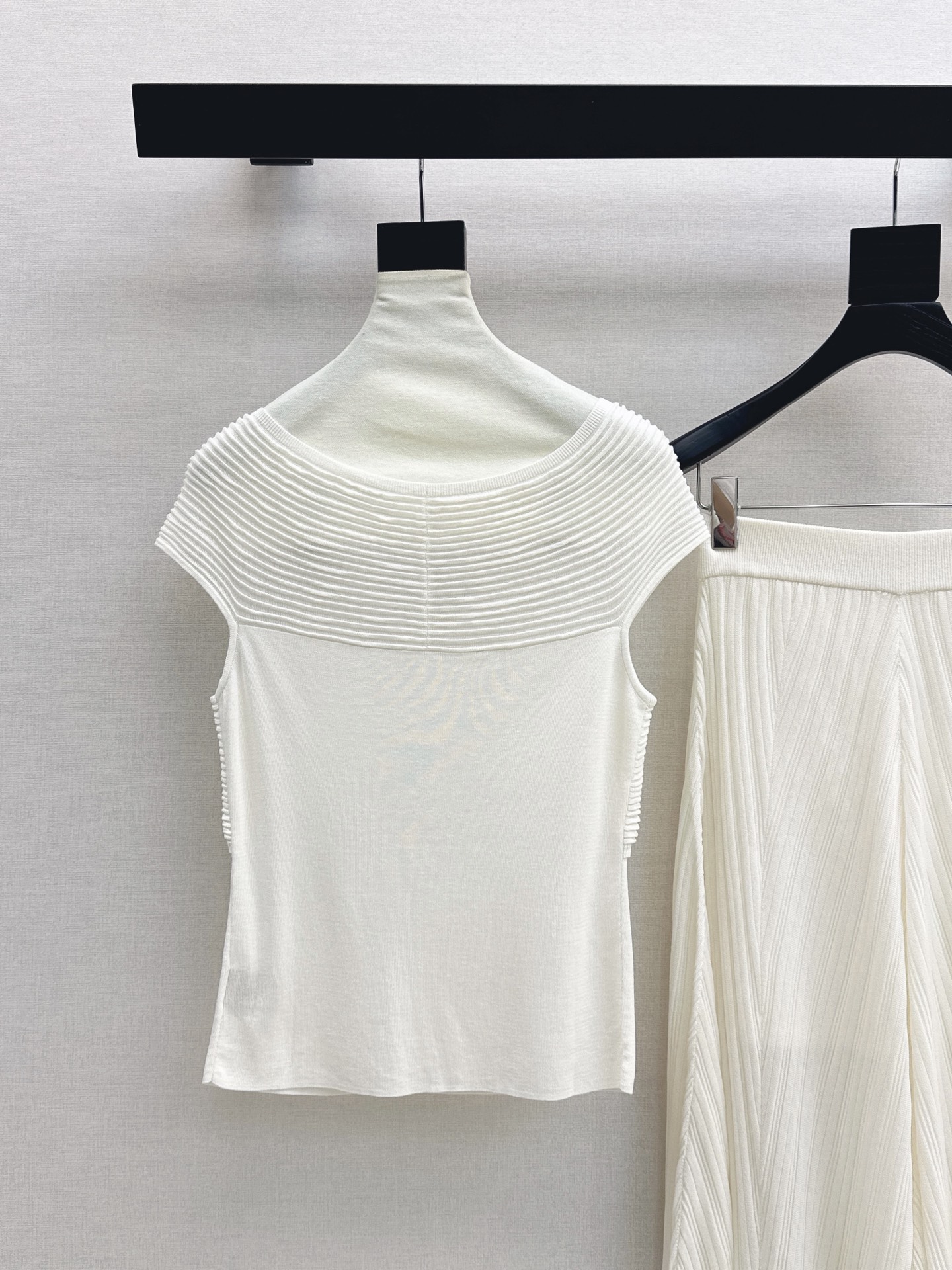 Chol 26ss knit suit