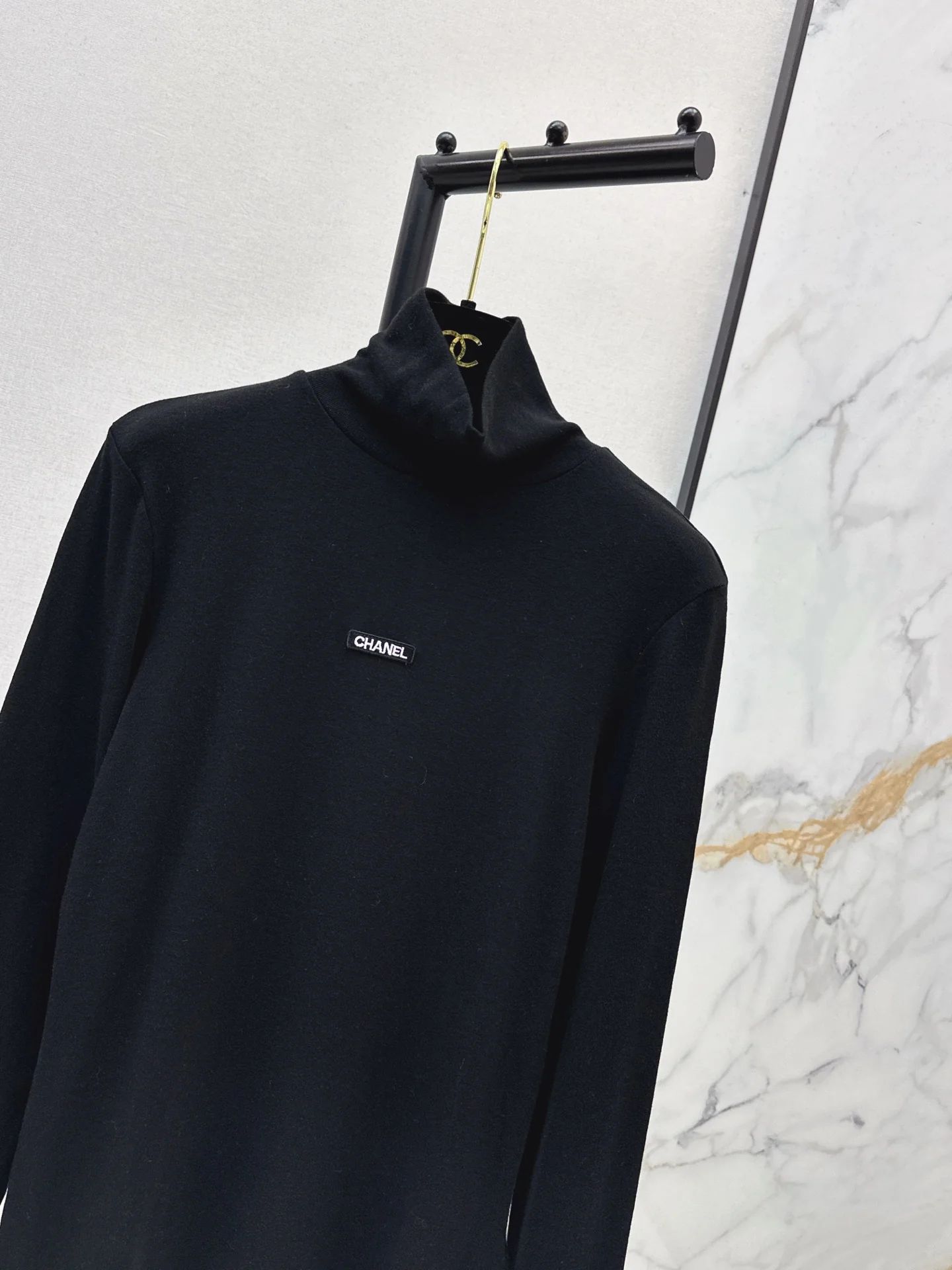 Chan 25fw high neck basic tee