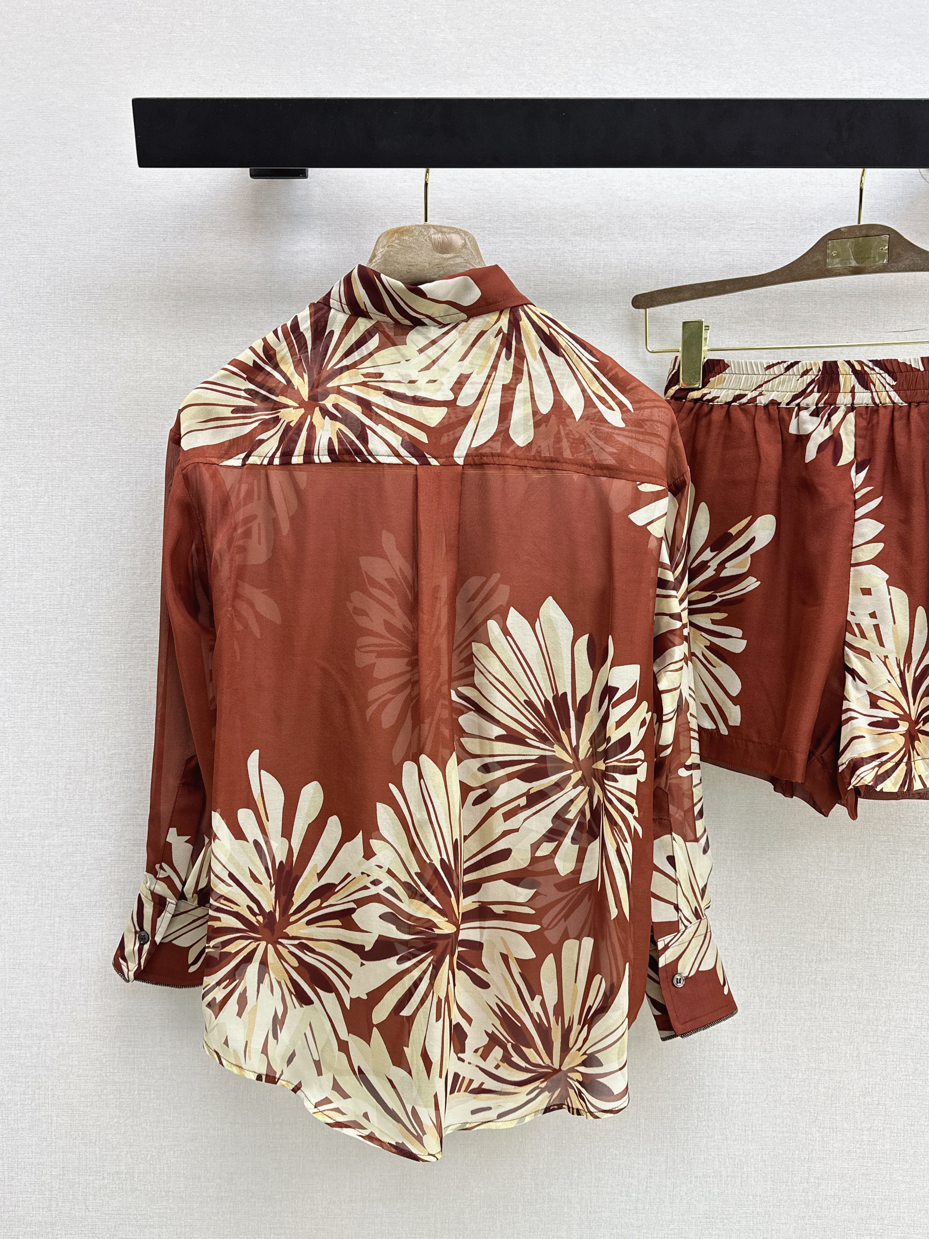 Brun 26ss print silk suit