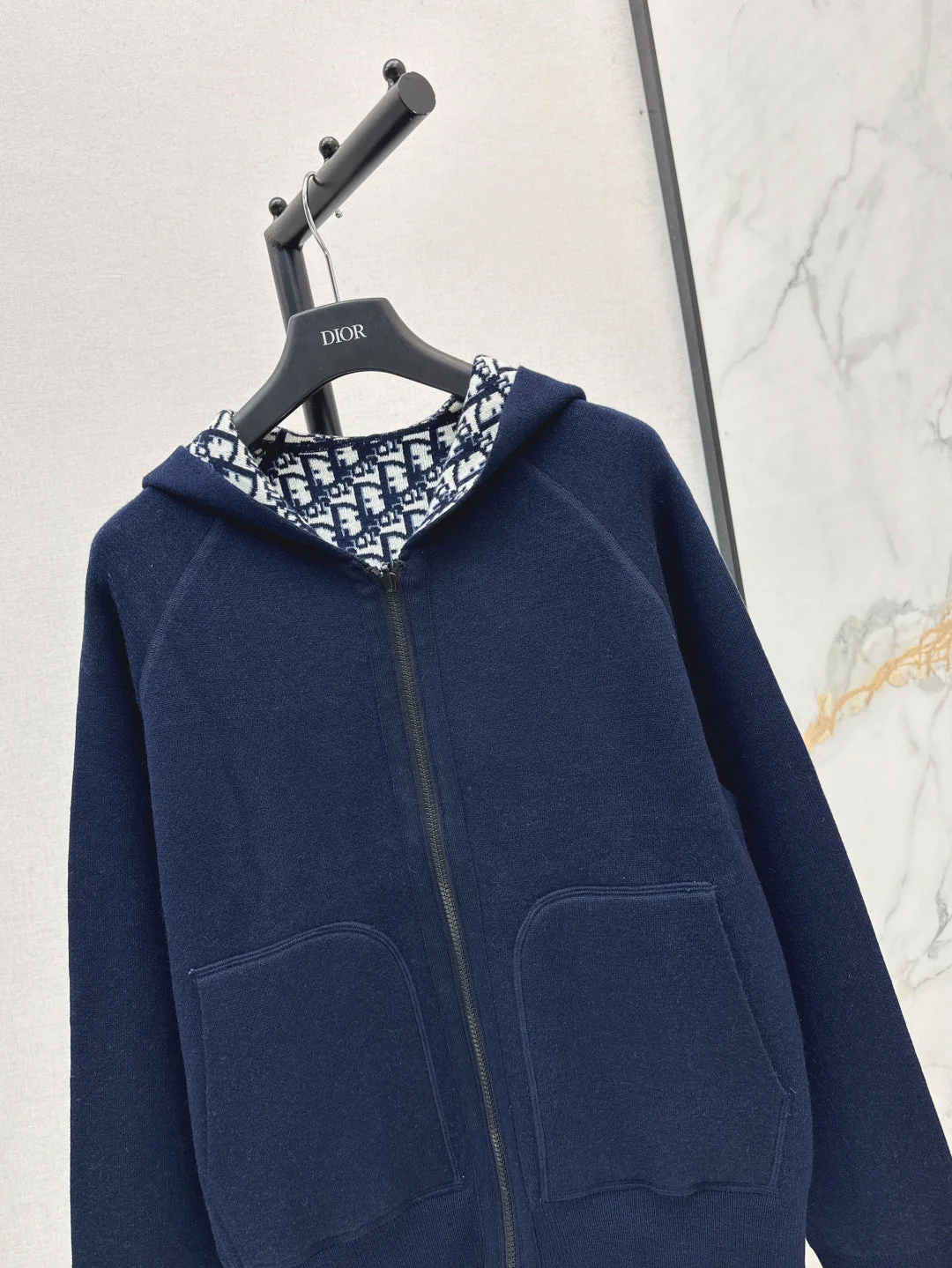 CD 25fw reversible jacket