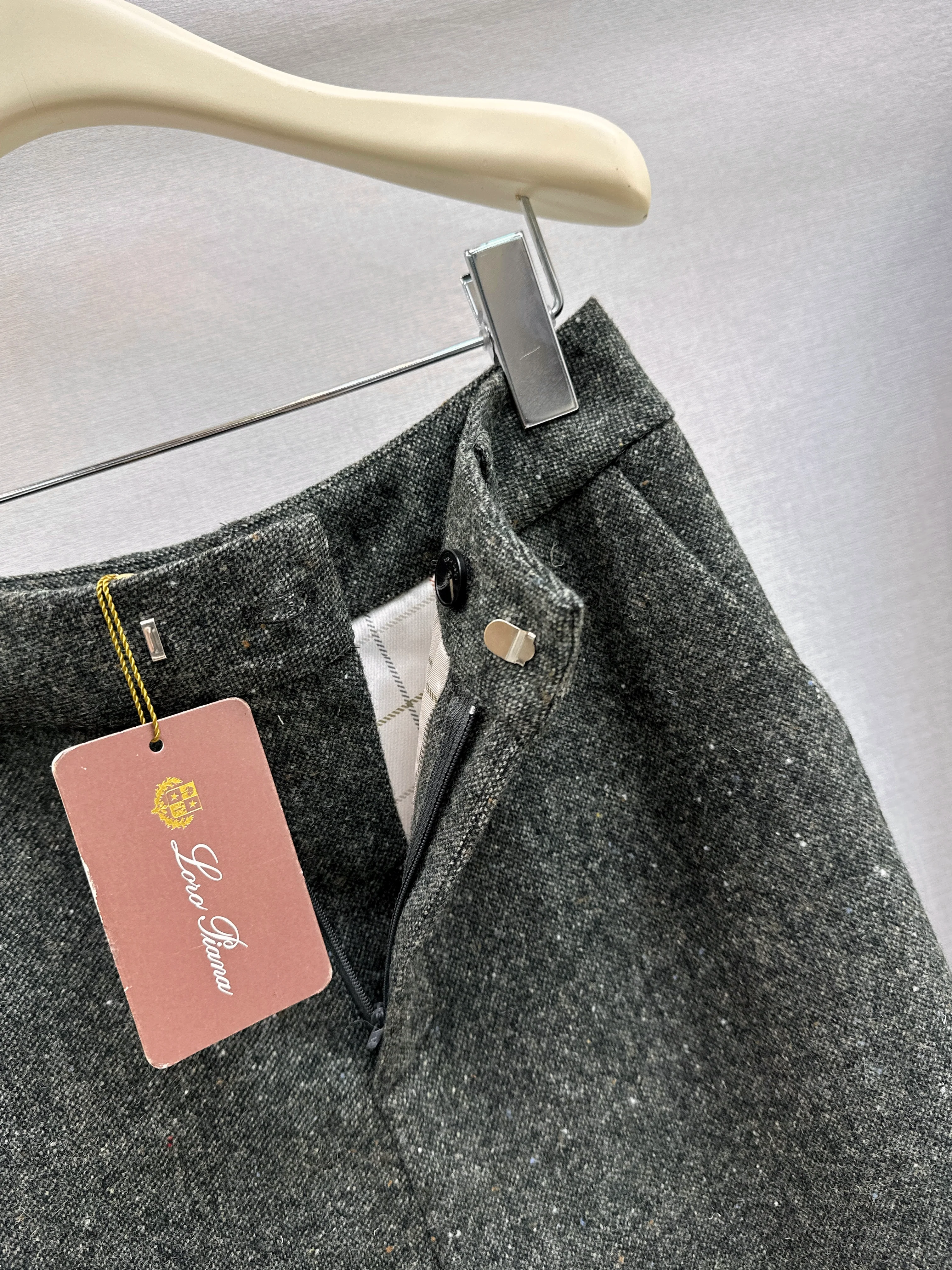 Loro 26ss wool mid pants