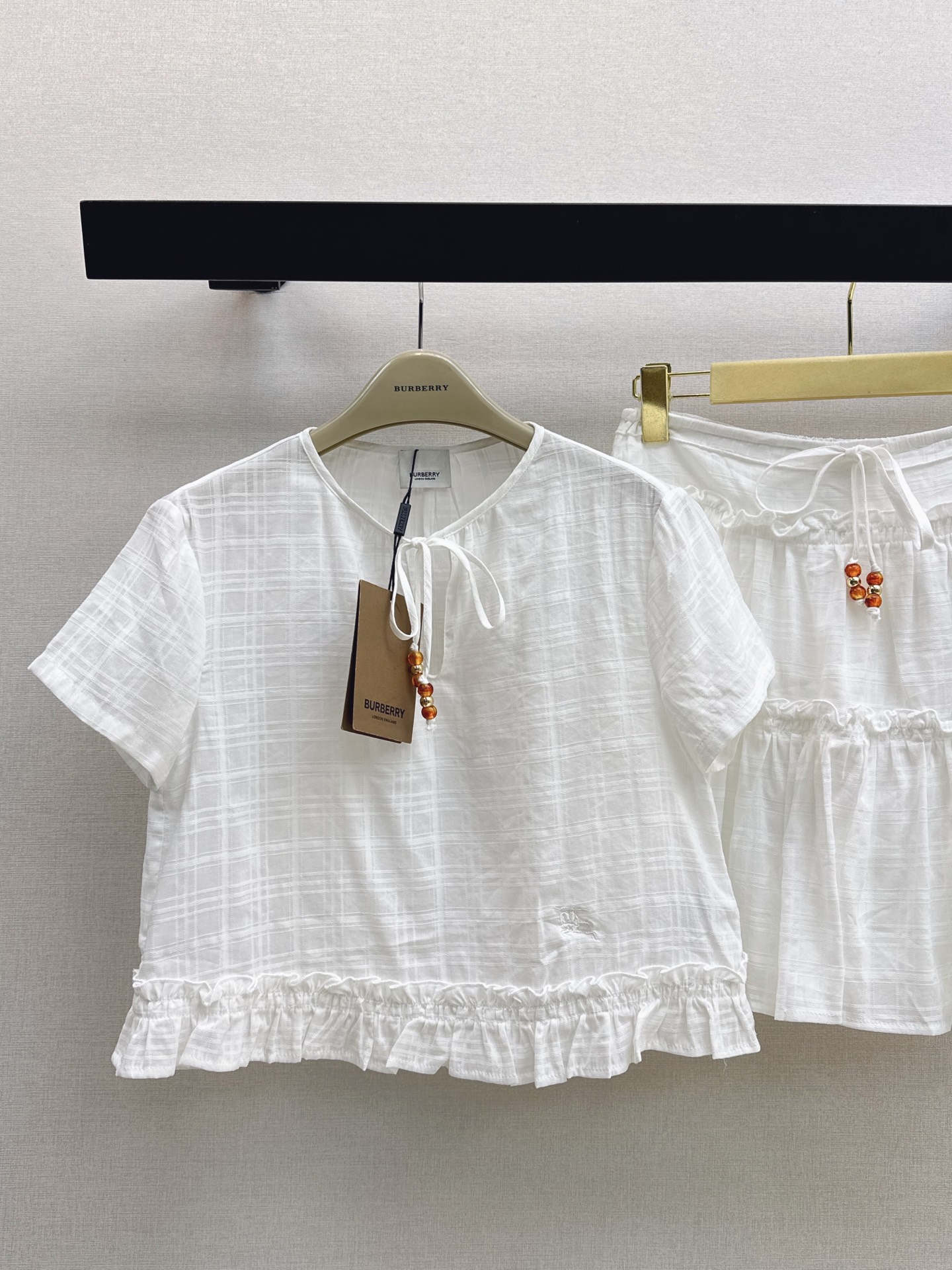 Bur 26ss check shirt skirt set