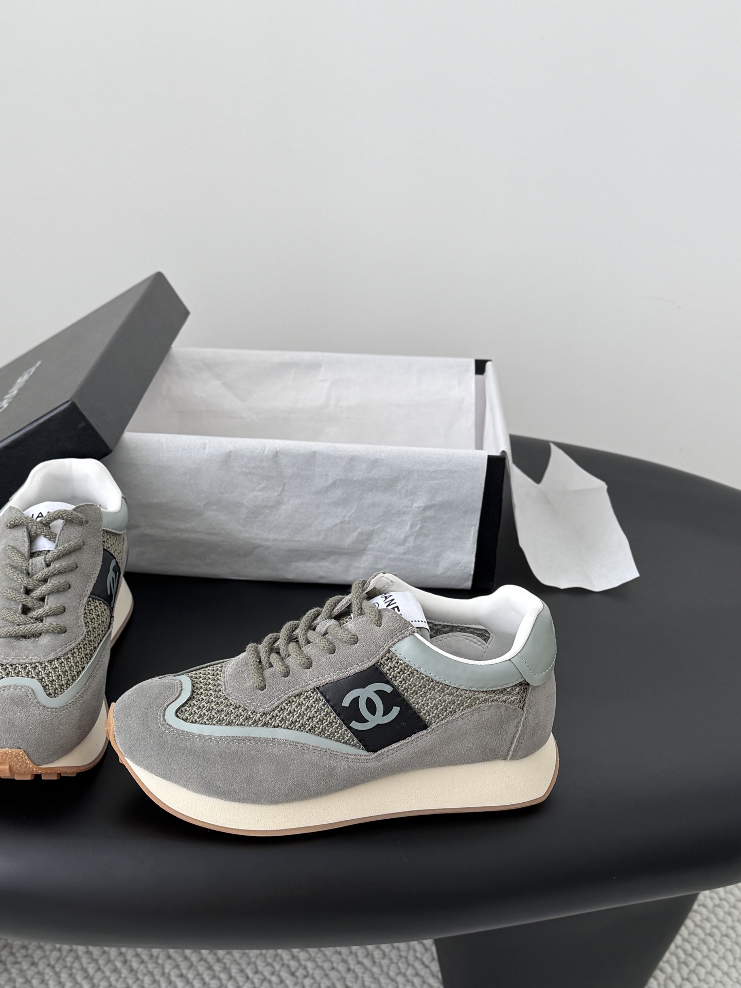 Chan 26C casual sneaker