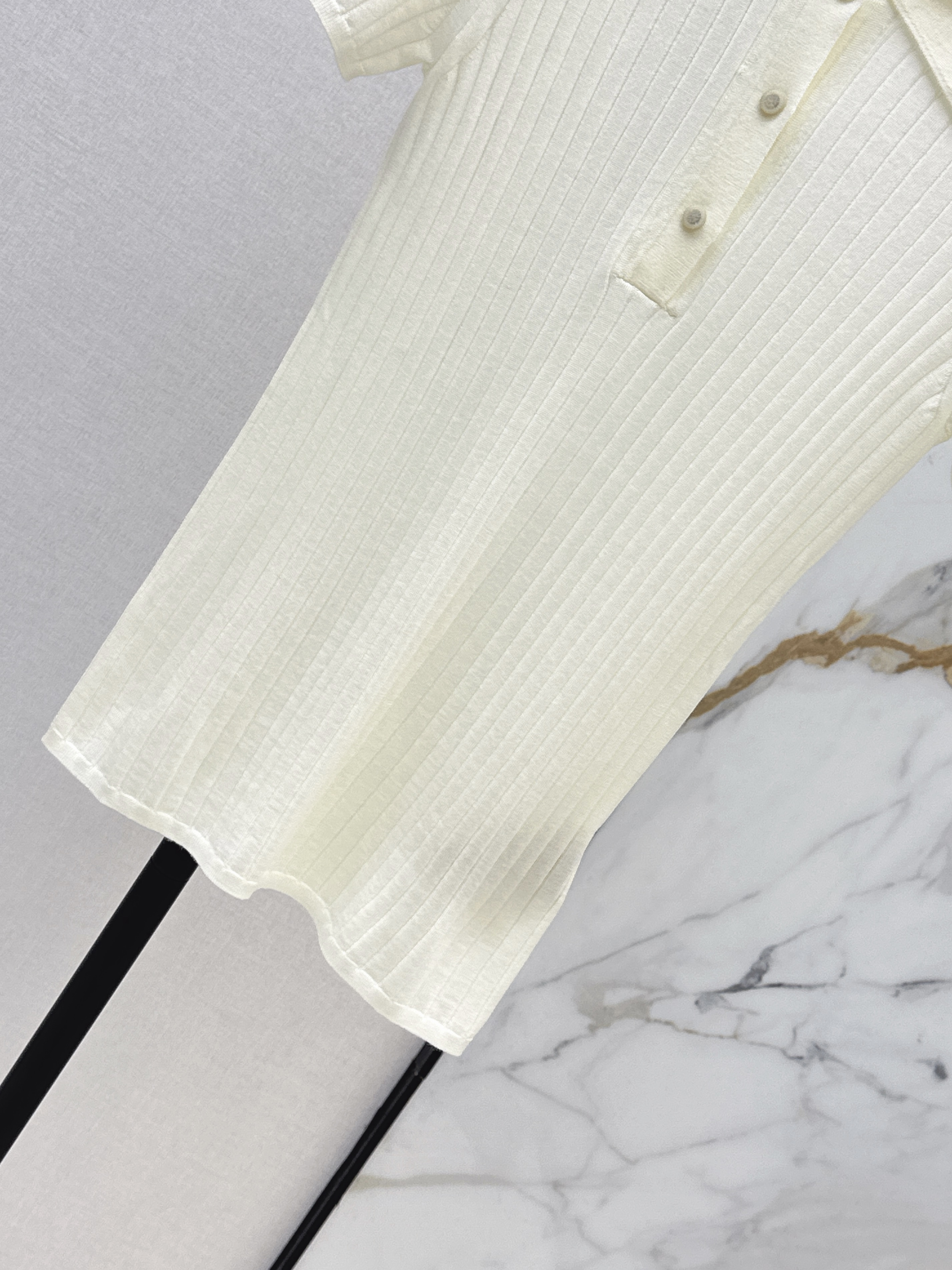 Her 26ss knit sweater