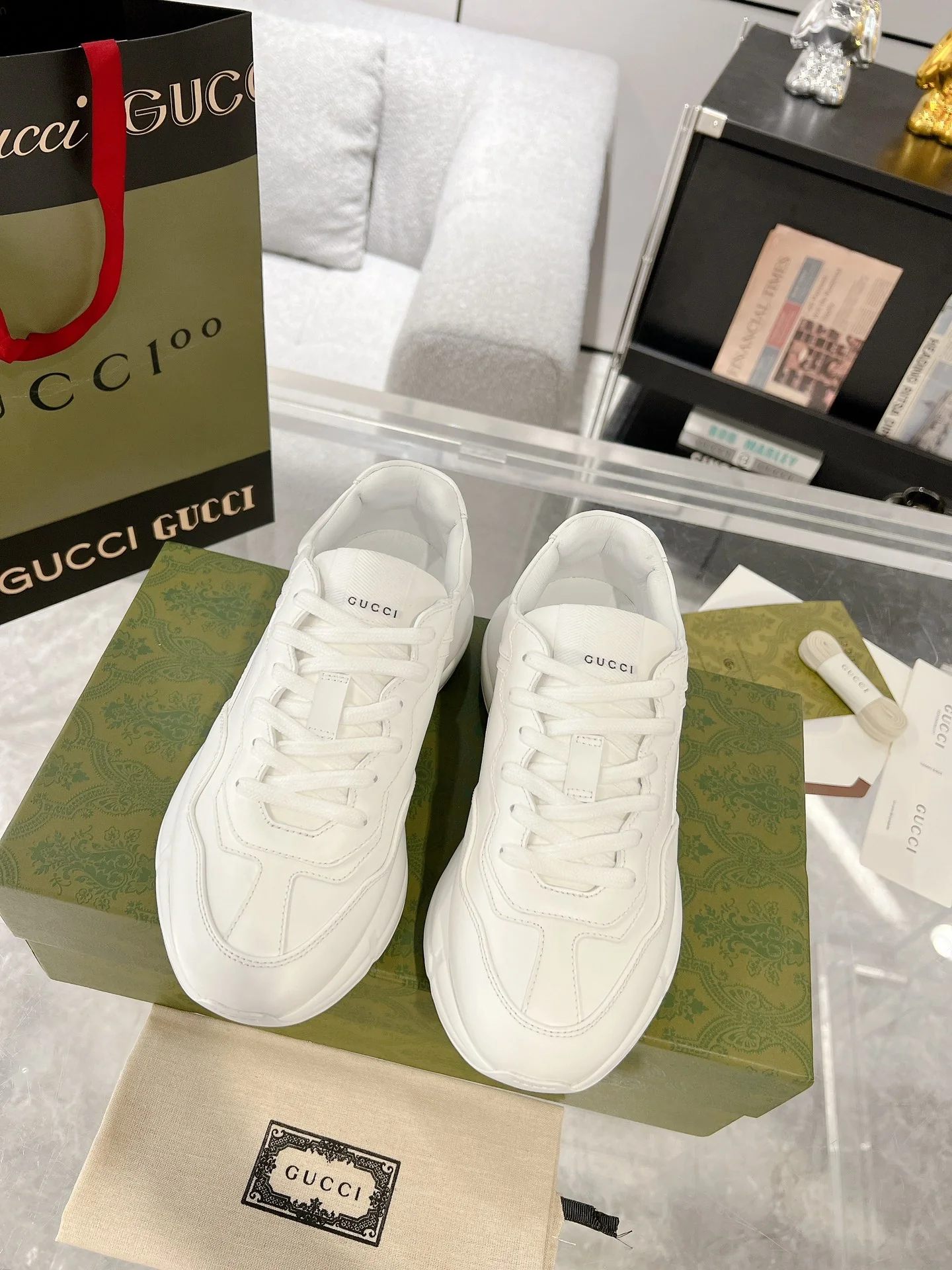 Gucc 25fw dad's shoes