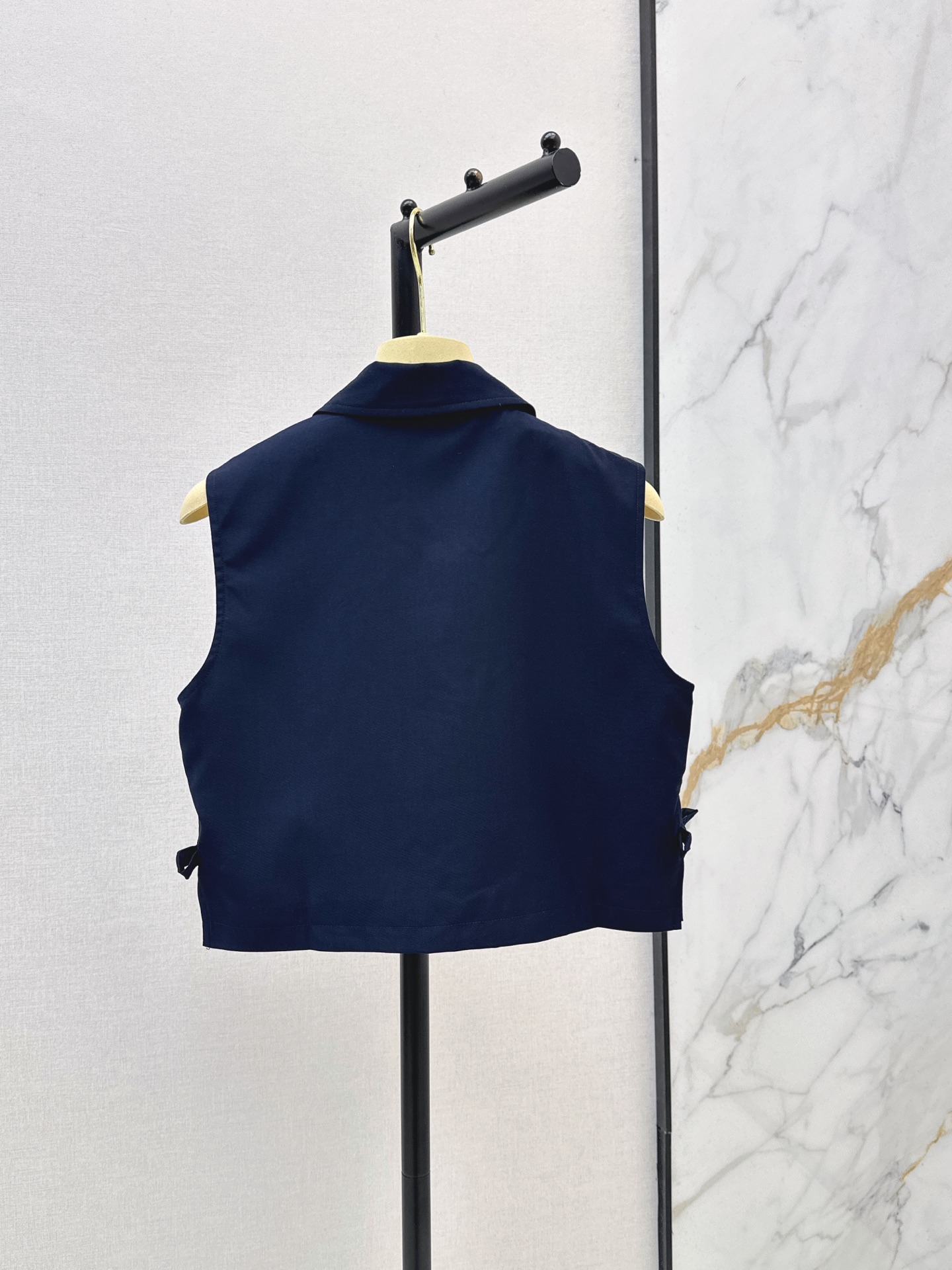 Miu 26ss sleveless waistcoat