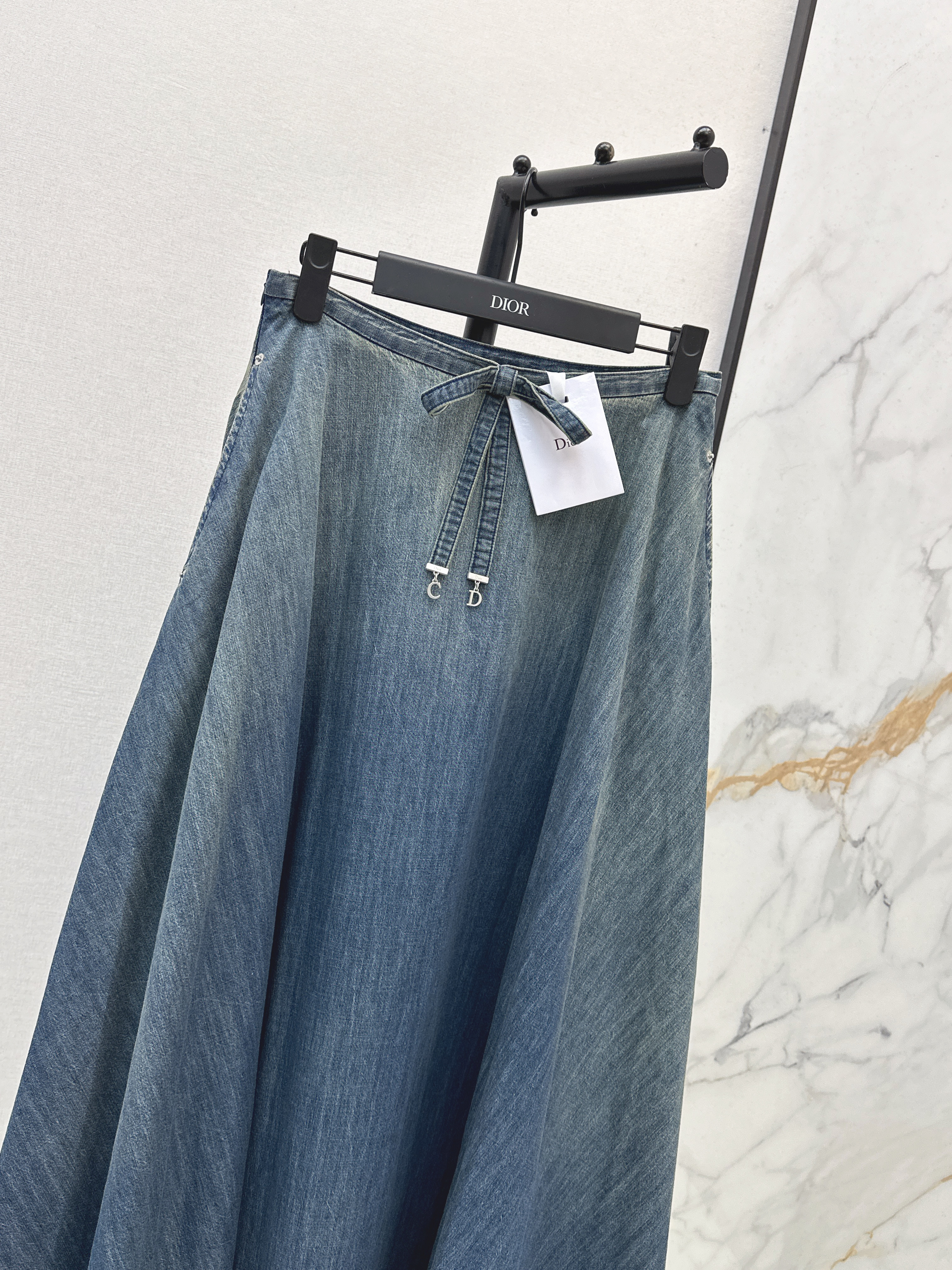 CD 26ss denim skirt