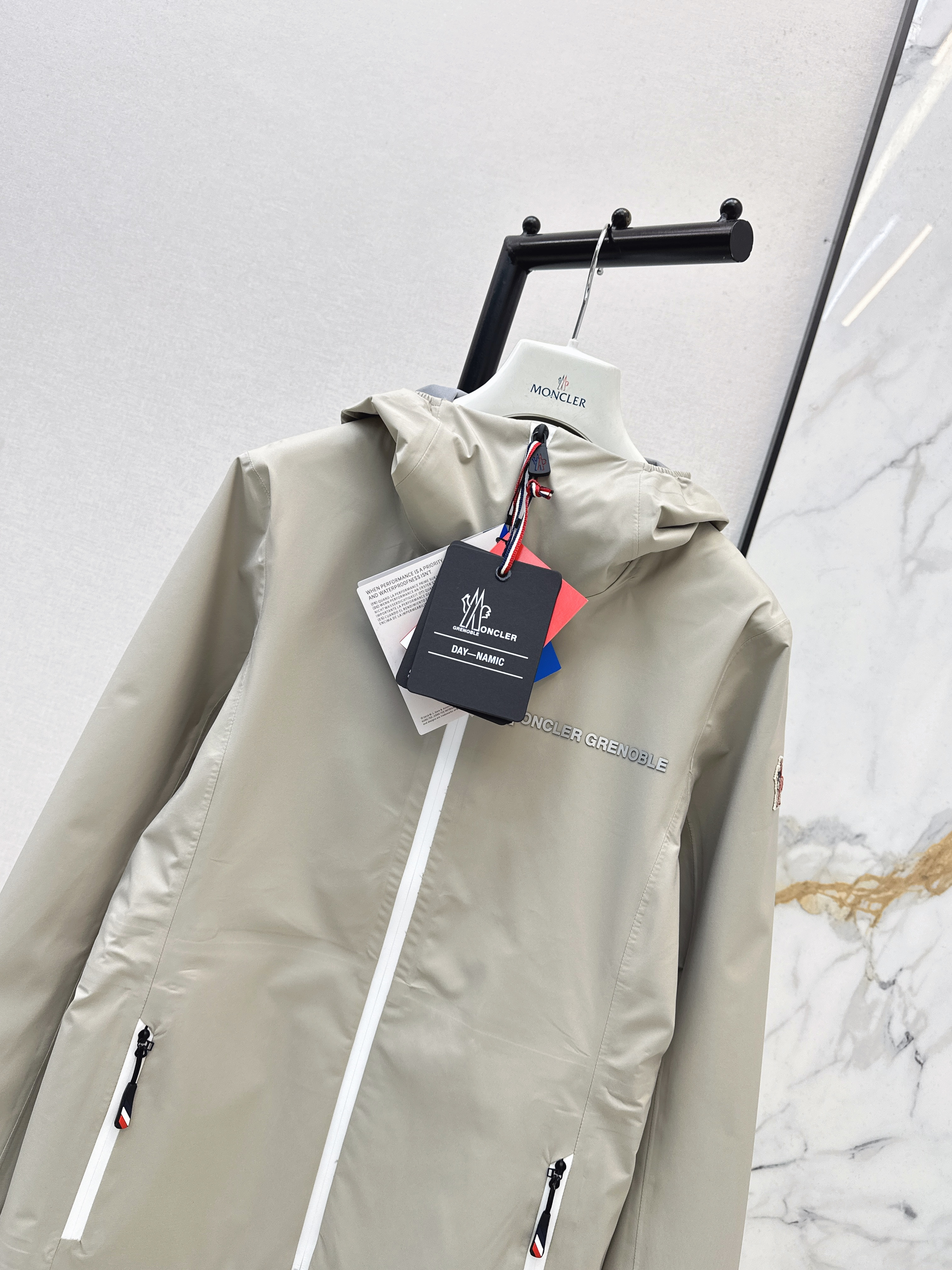 Monc 26ss windbreaker