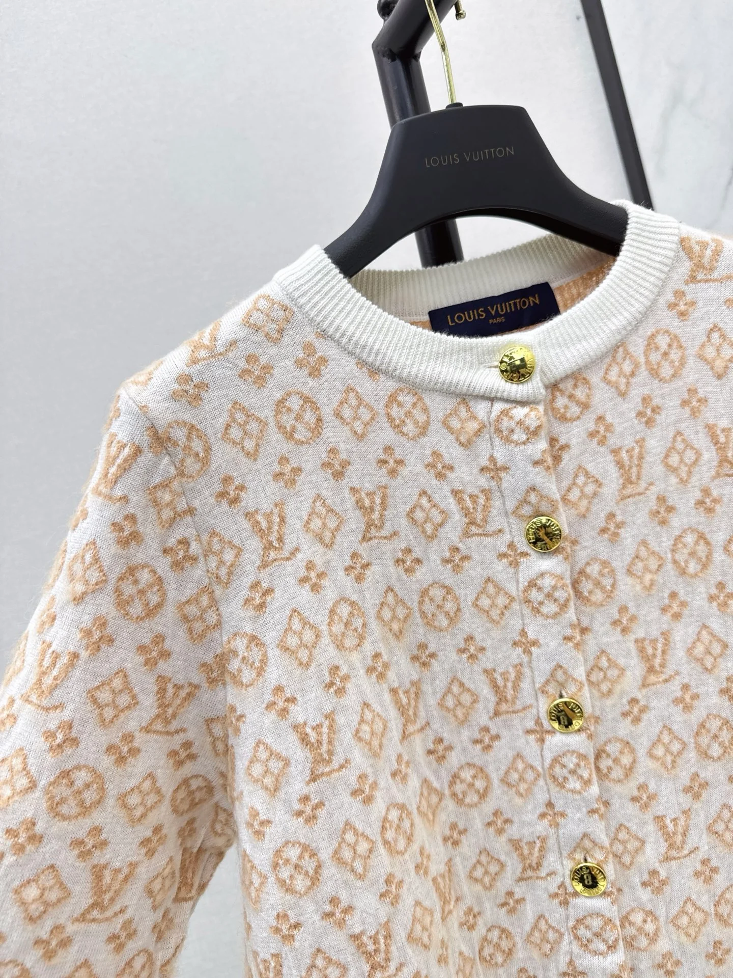 Loui 25fw jacquard cardigan