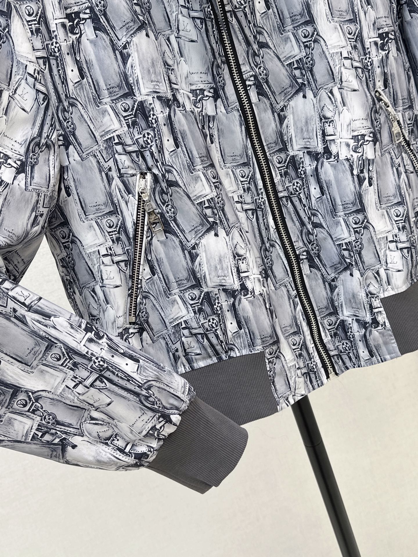 Louis 26ss reversible print jacket