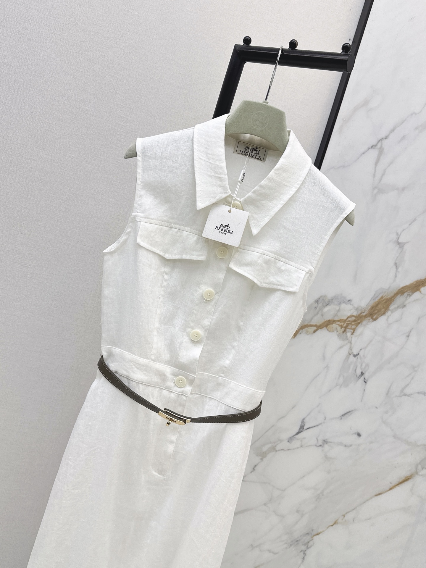Her 26ss sleeveless shirt dress