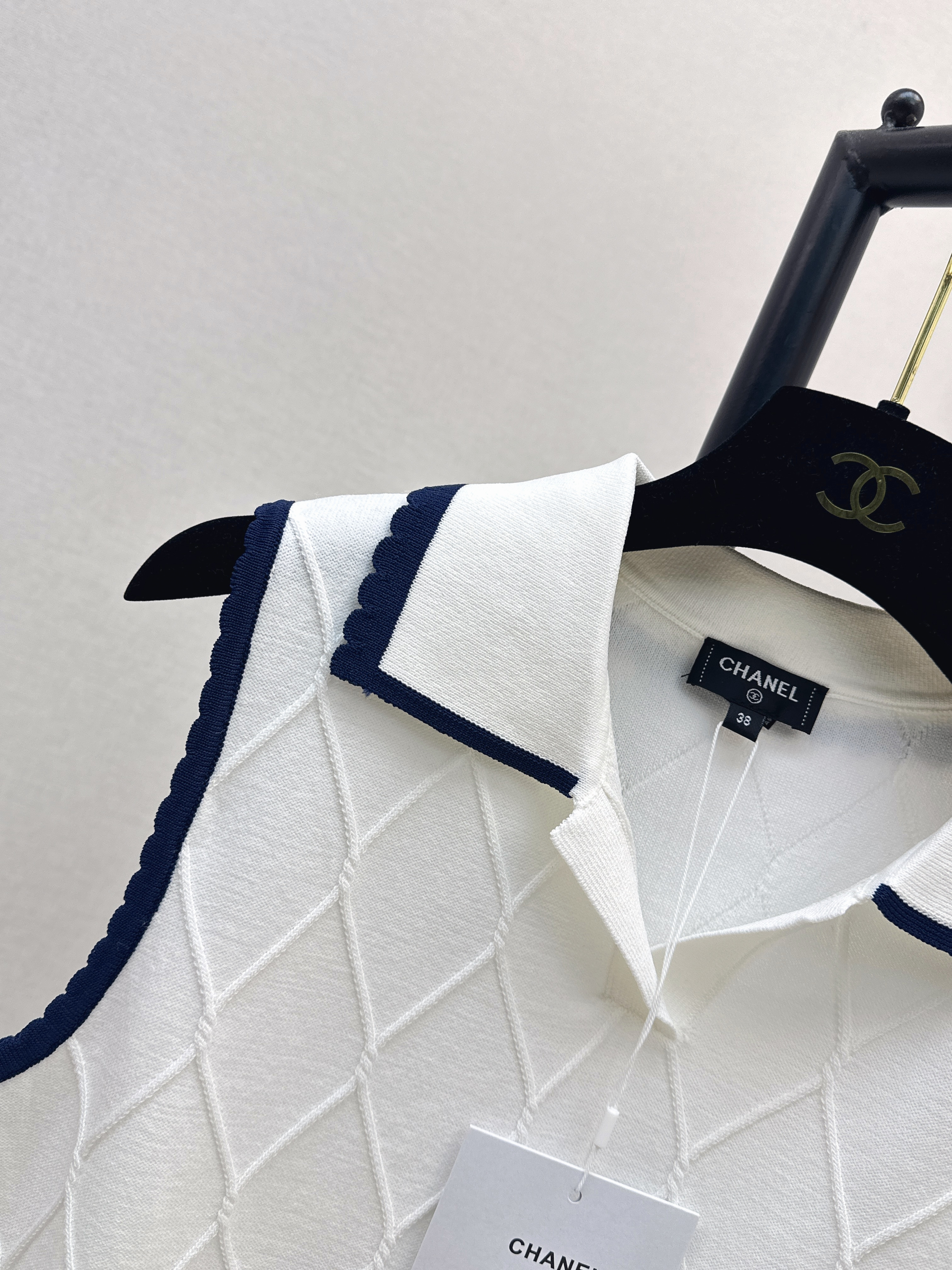 Chan 26ss sleeveless kniwear