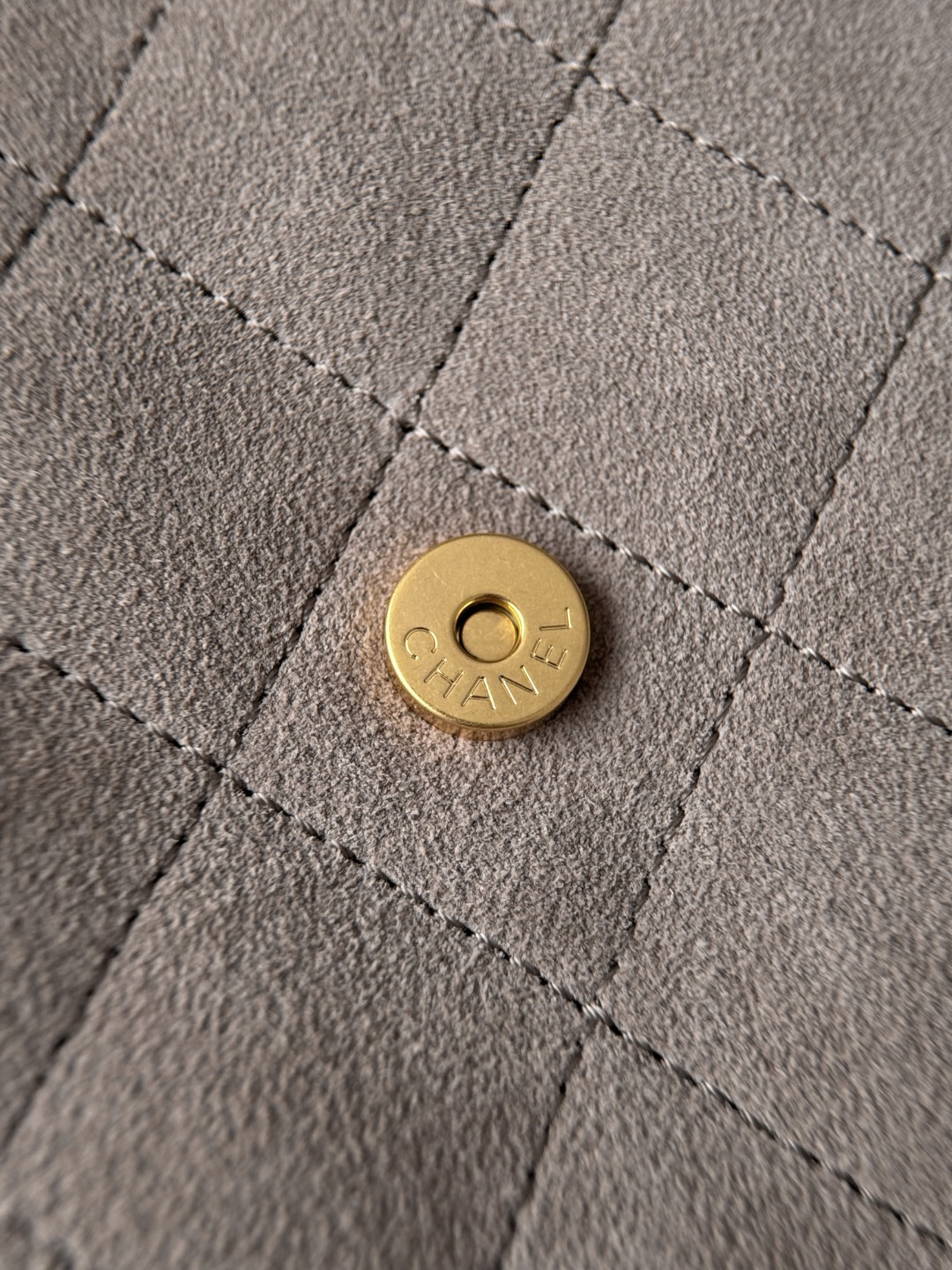 Chan 26C mini hobo bag