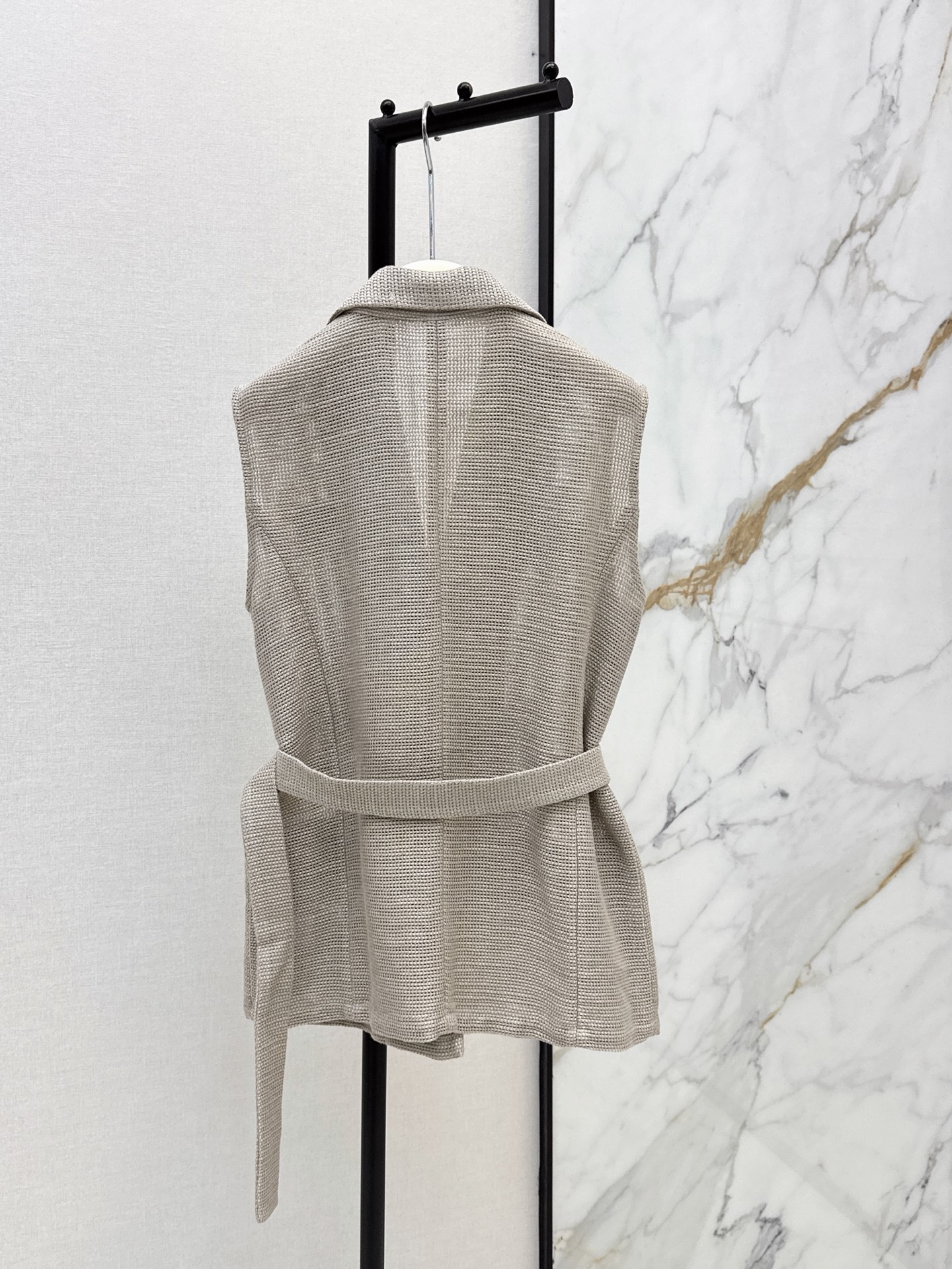 ES 26ss belted waistcoat