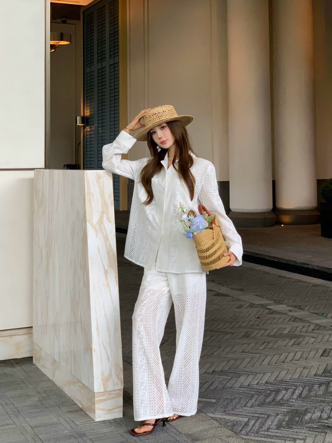 Fen 26ss hollow pants