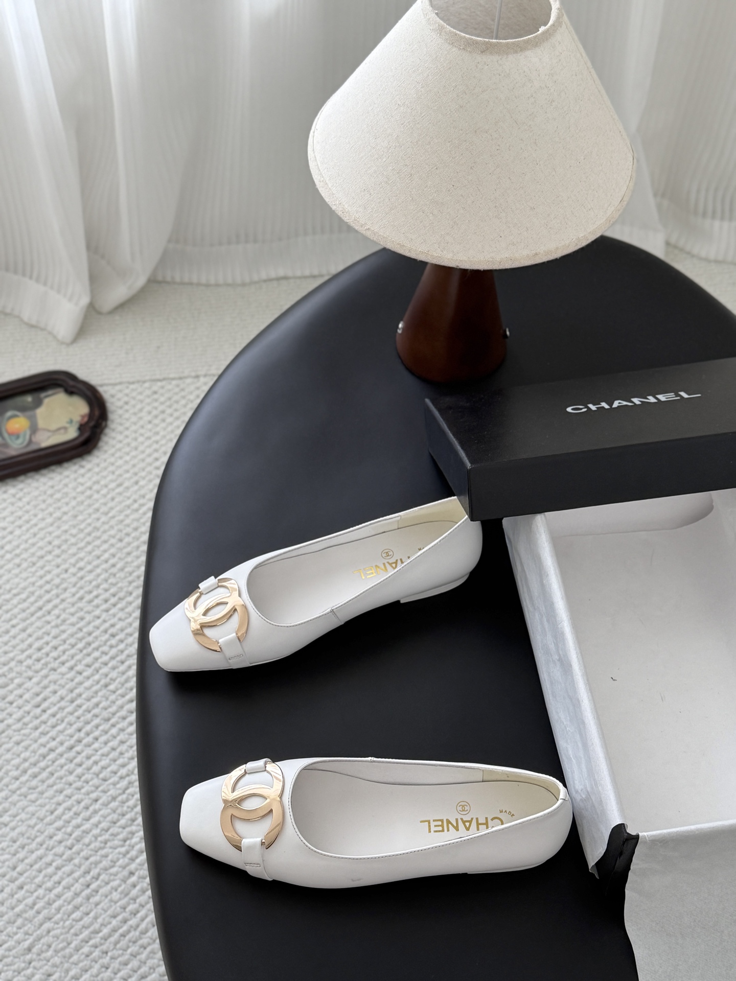 Chan 26P ballet flats