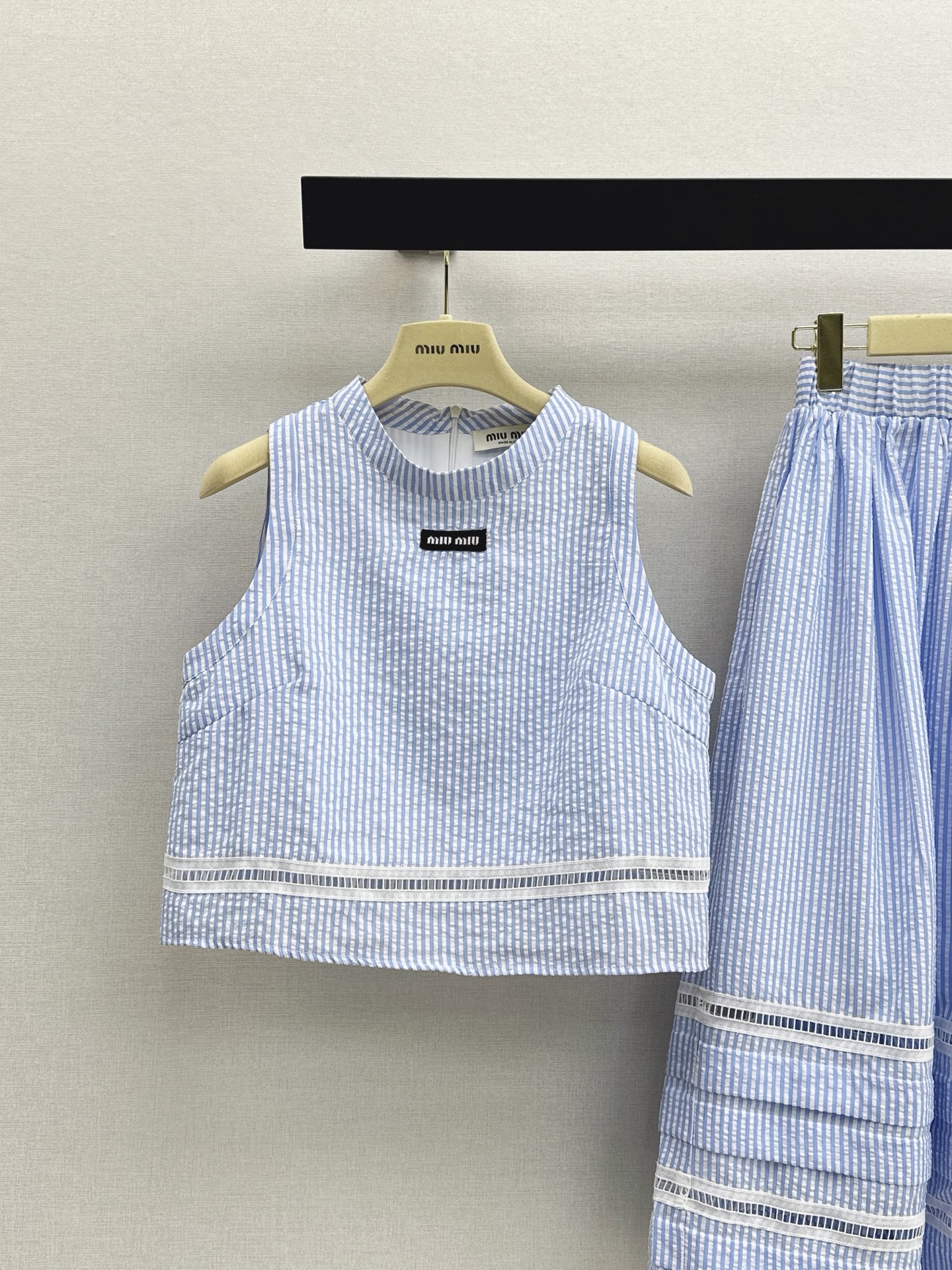 Miu 26ss check cropped top skirt set