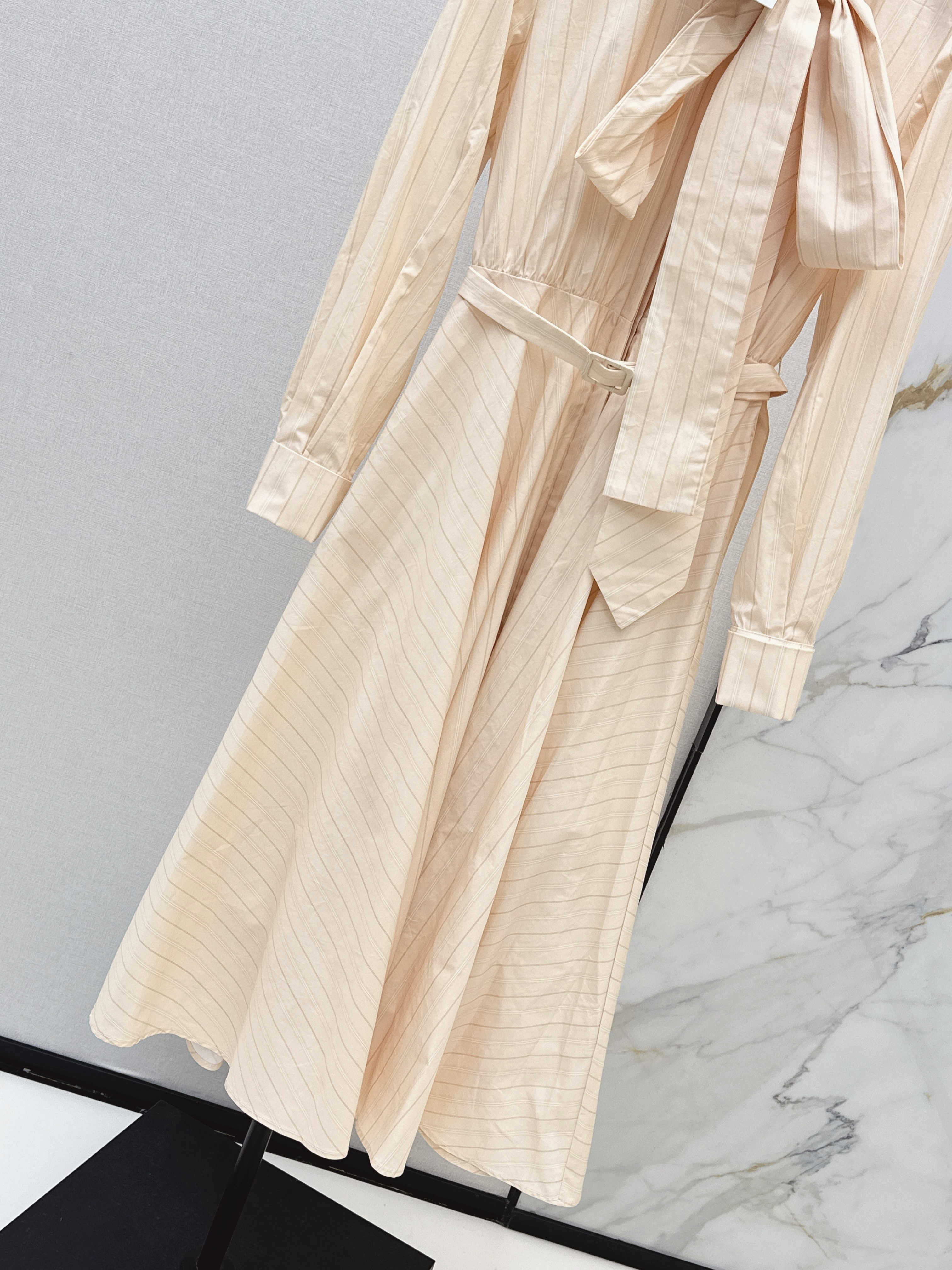 CD 26ss stripe ribbon dress