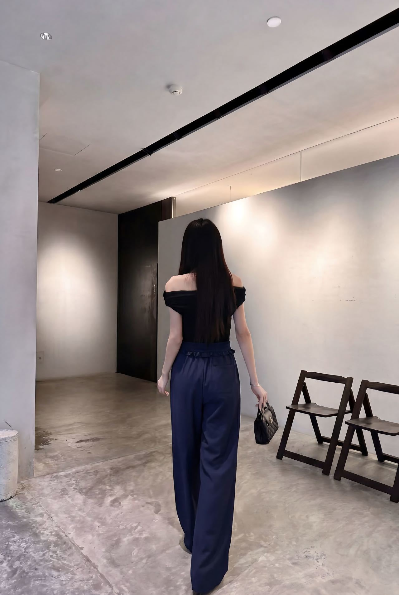 Miu 26SS Elastic-Waist Wide-Leg Pants