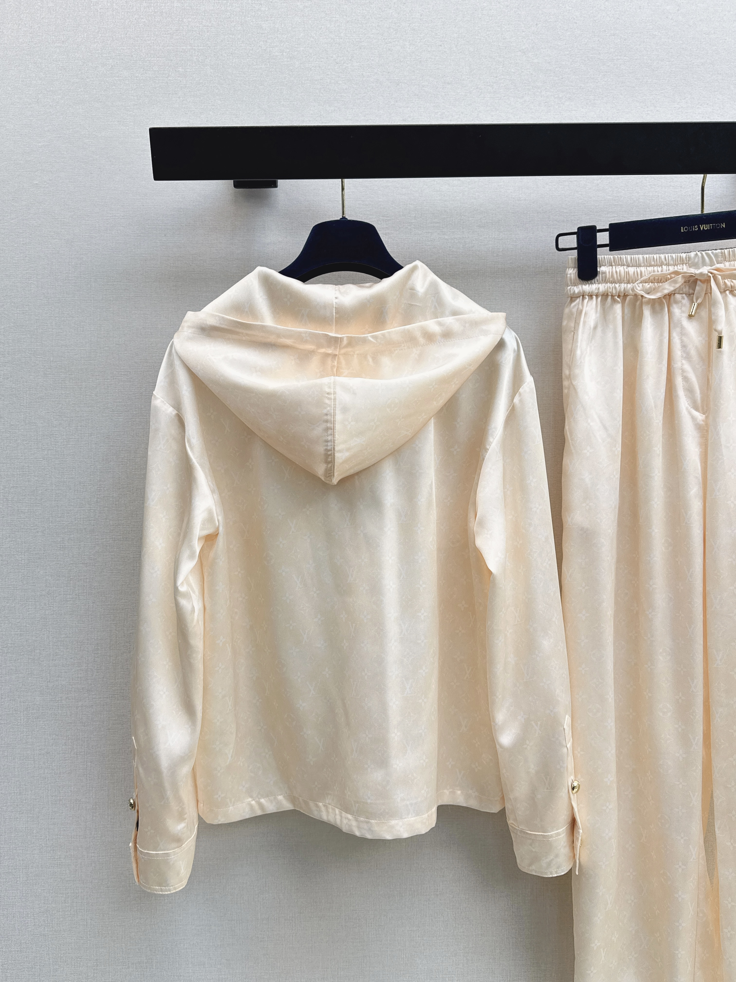 Loui 26ss outfit sets