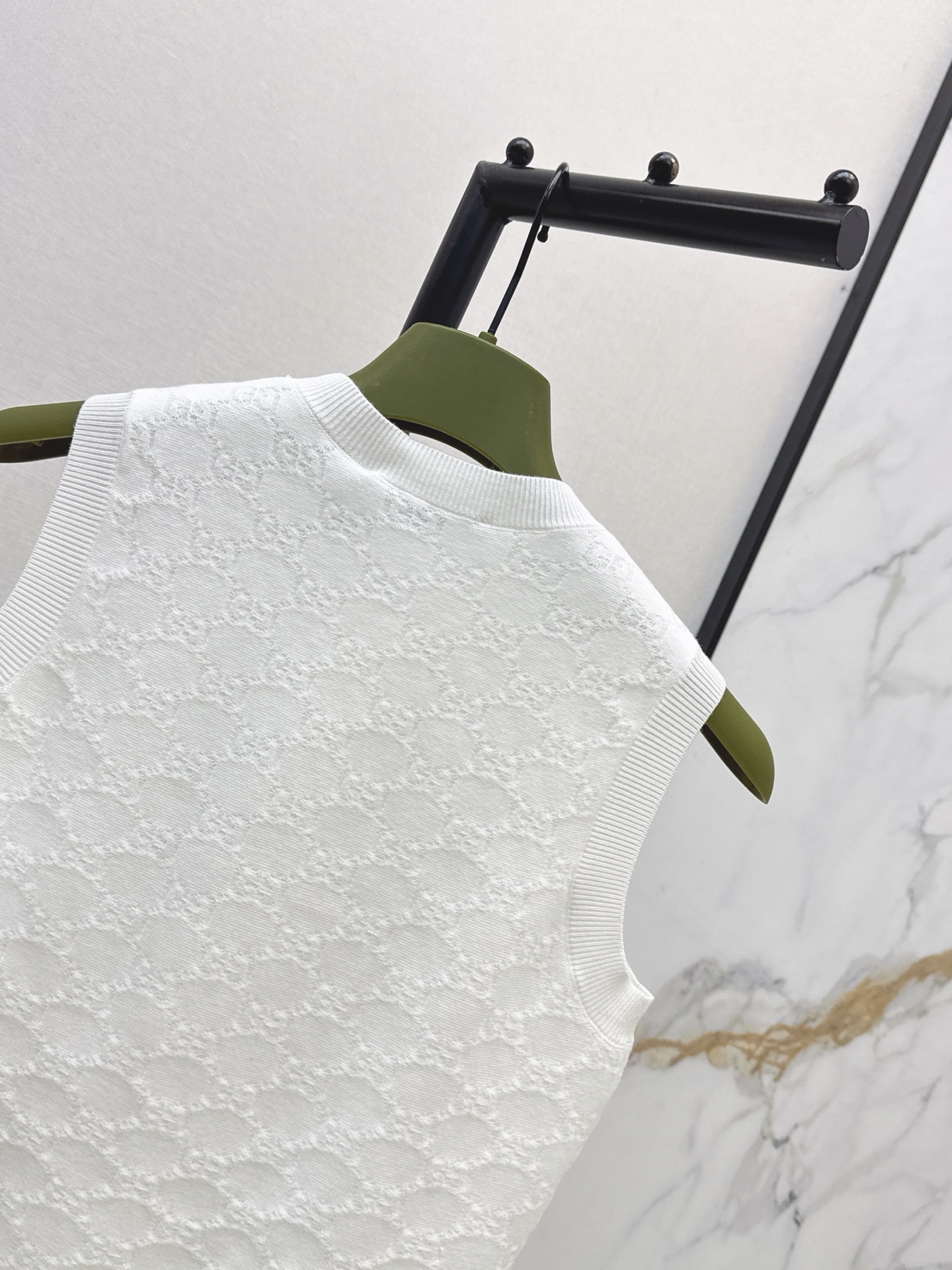 Guc 26ss jacquard vest