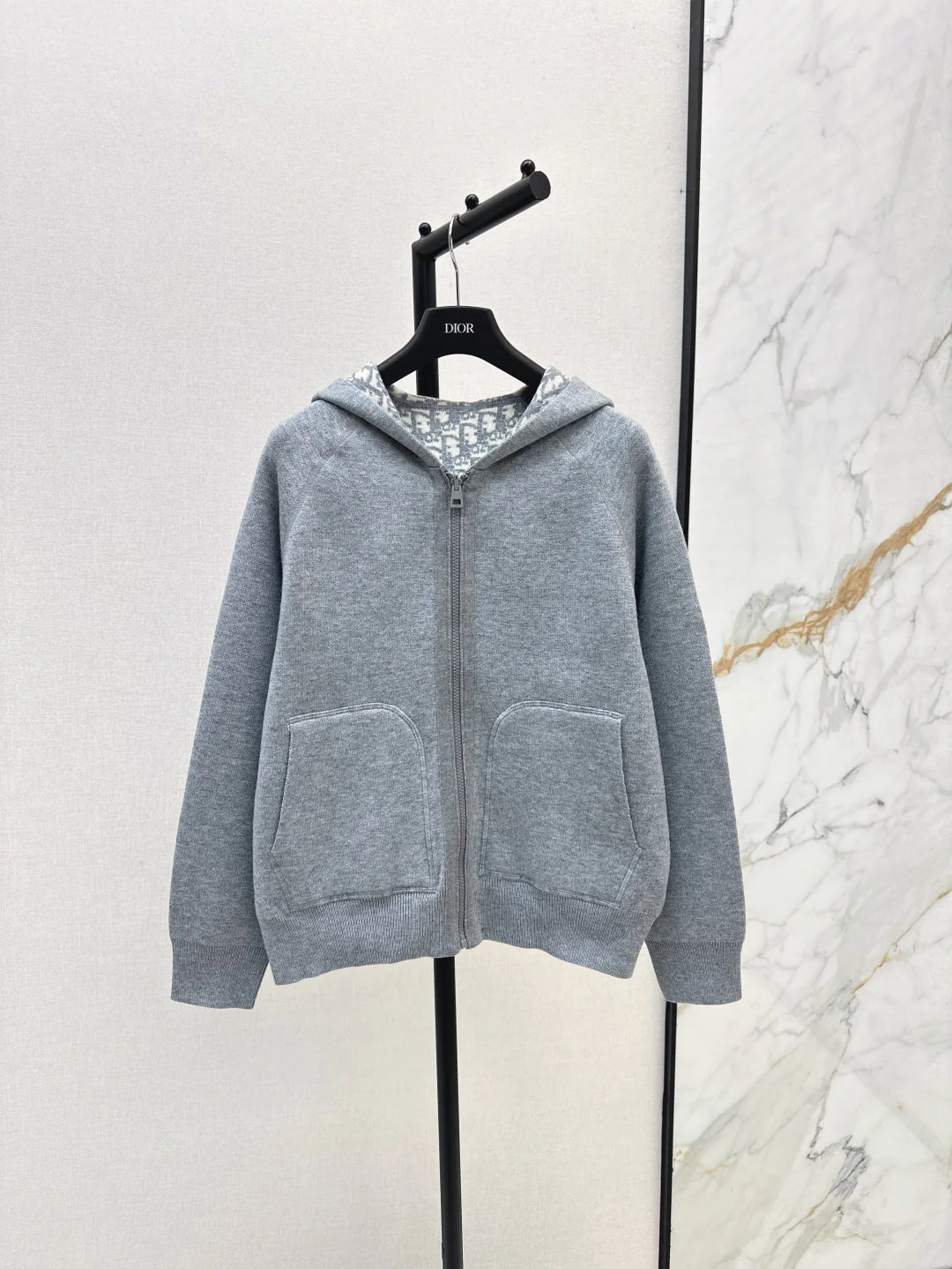 CD 25fw reversible jacket